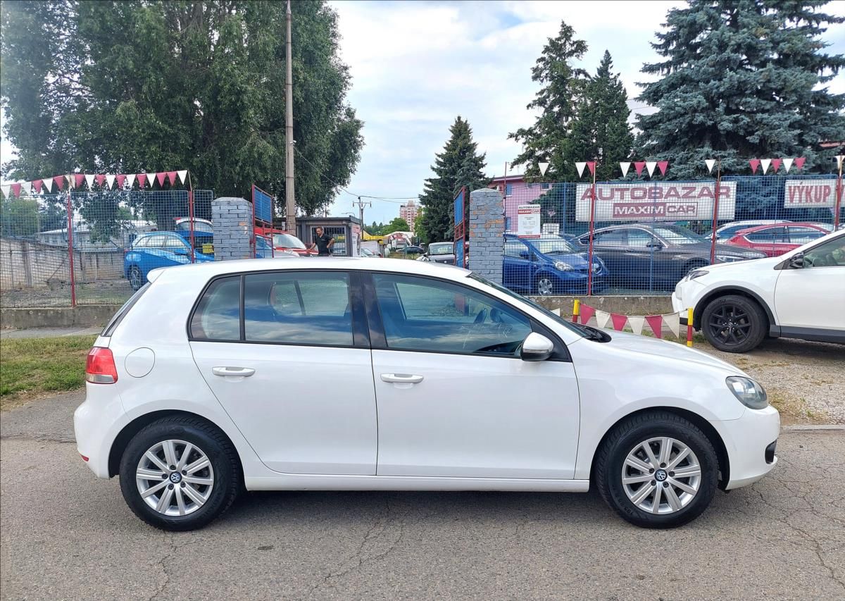 Volkswagen Golf, 1,2 TSi Top - fotka 5