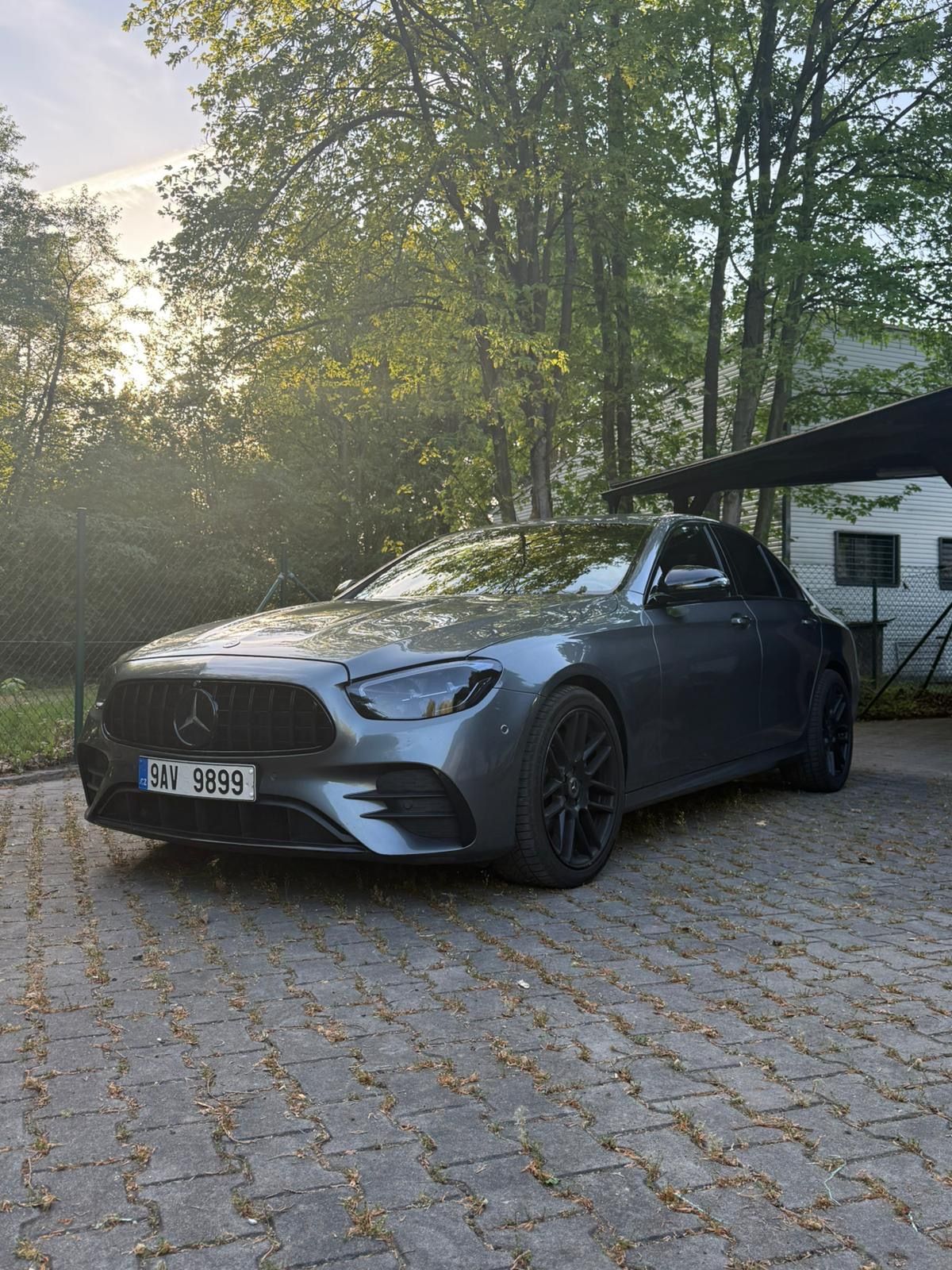 Mercedes-Benz Třídy E, AMG NIGHT PAKET PANAMERICAN GT - fotka 3