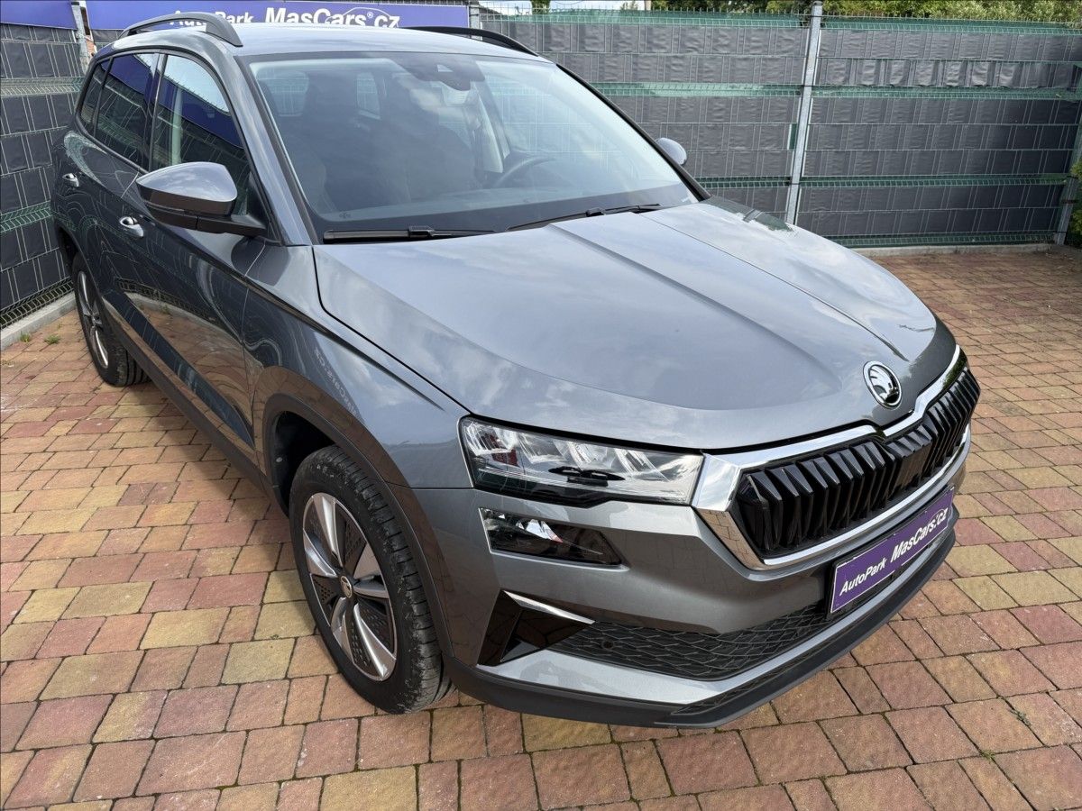 Škoda Karoq, 1.5 TSI Virtual/Kamera - fotka 3