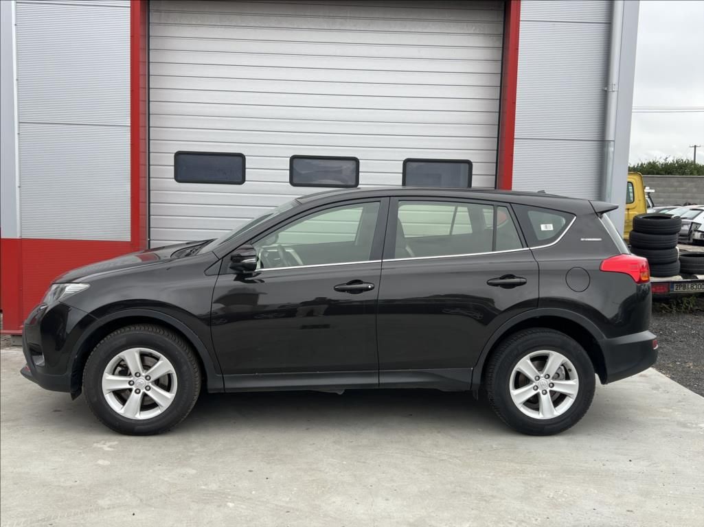 Toyota Rav4, 2,0 D-4D ACTIVE - fotka 2