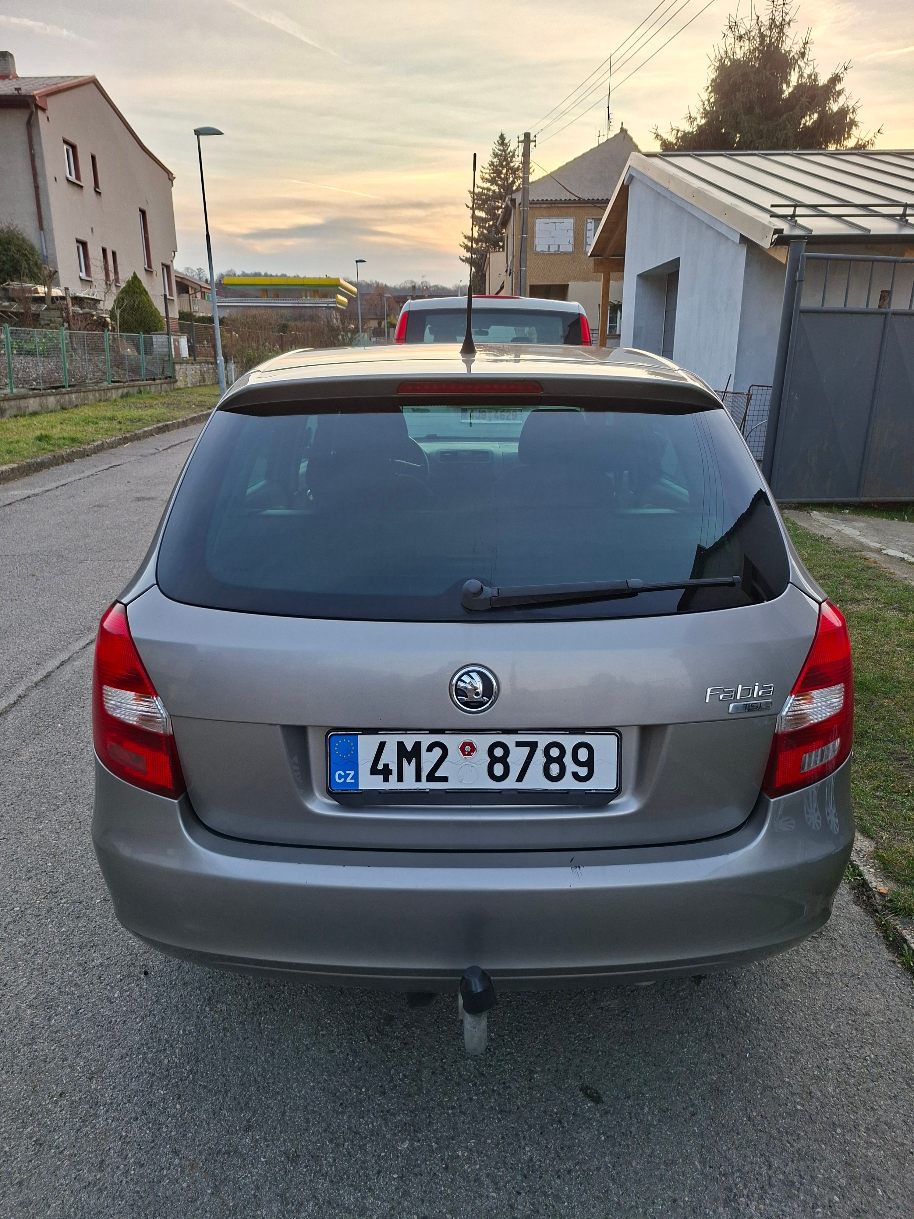 Škoda Fabia, 63kW, Ambiente,Tažné,STK 07/27 - fotka 3
