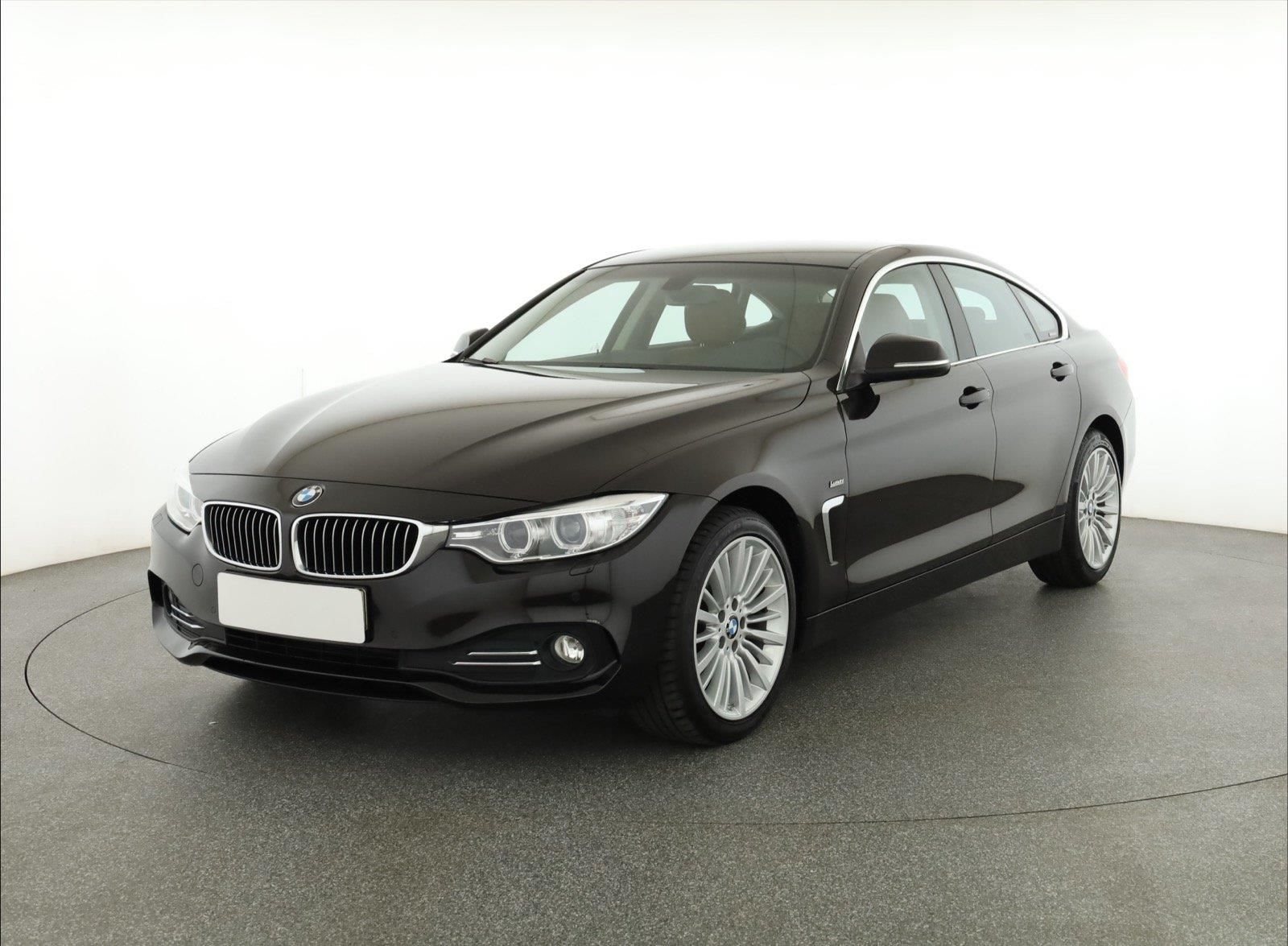 BMW Řada 4, 420d xDrive Gran Coupé , 4X4 - fotka 2