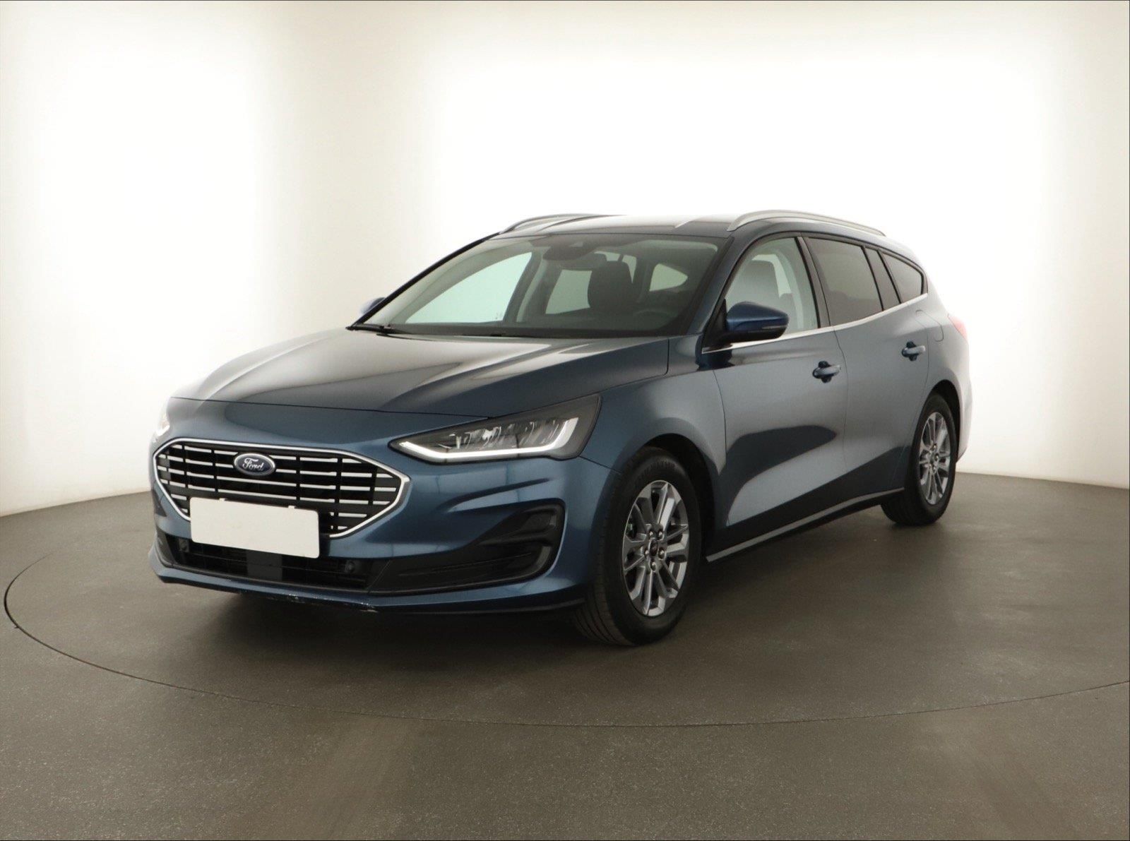 Ford Focus, 1.0 MHEV, Automat, ČR,1.maj - fotka 2