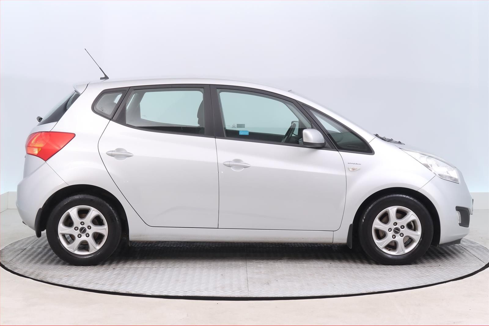 Kia Venga, 1.4 CRDi, Serv.kniha, po STK - fotka 6
