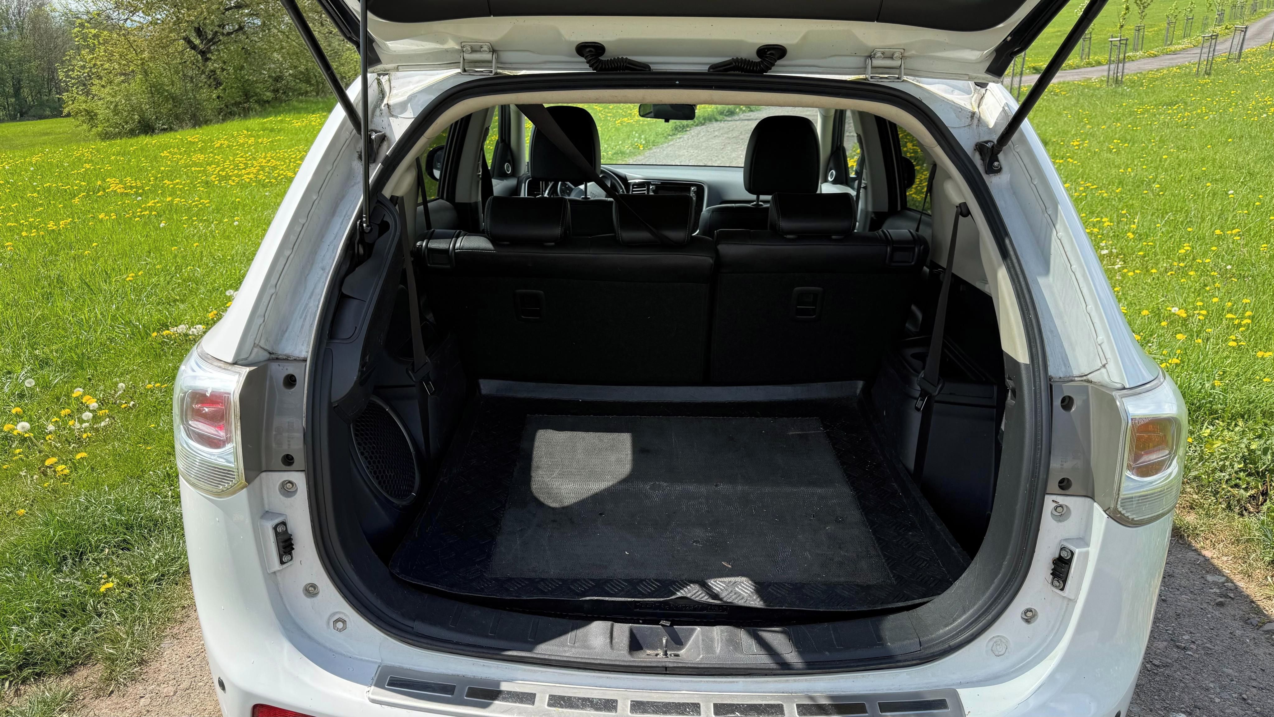 Mitsubishi Outlander, Mitsubishi Outlander 2.2 DI-D - fotka 5