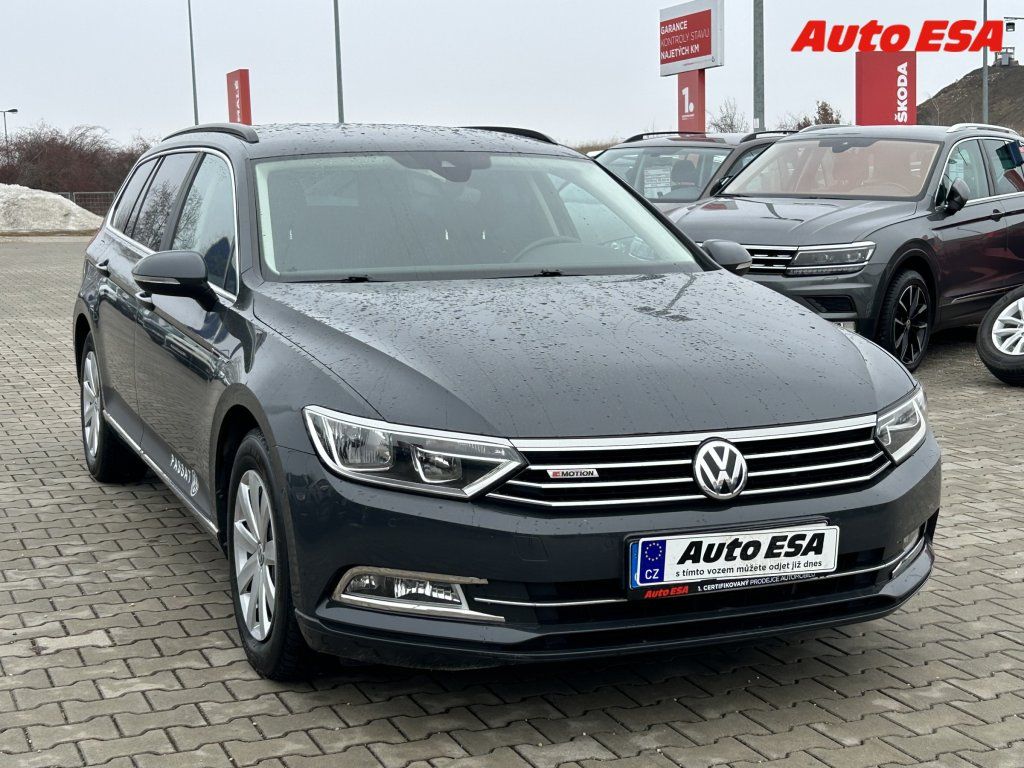 Volkswagen Passat, 2.0TDi 4x4,Navi,park.čidla