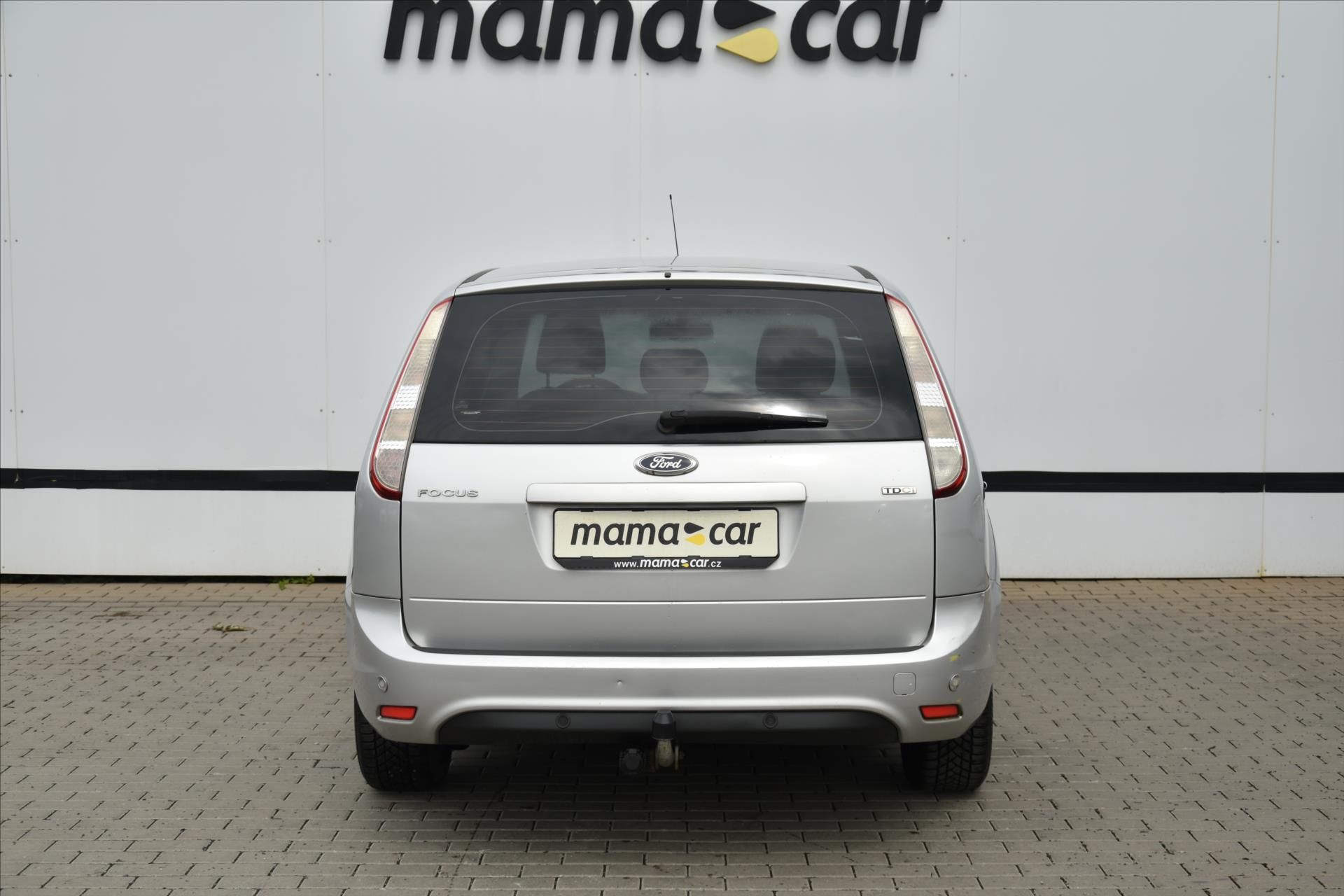 Ford Focus, 1.6TDCi KLIMA TAŽNÉ ZAŘ. ČR - fotka 6