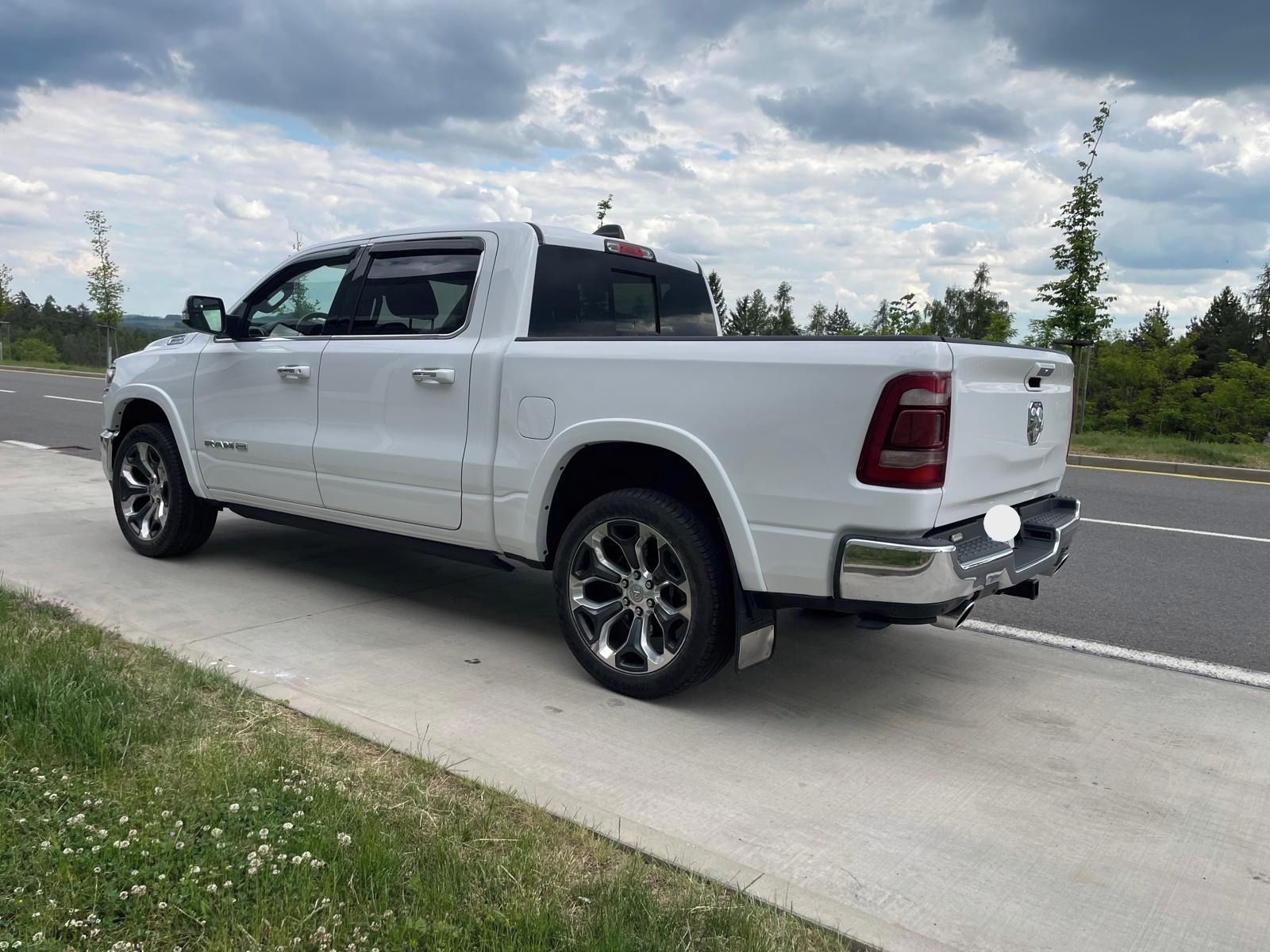 RAM 1500, 1500 ECO DIESEL - fotka 3