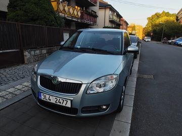 1.2 HTP 51Kw Elegance Tempomat