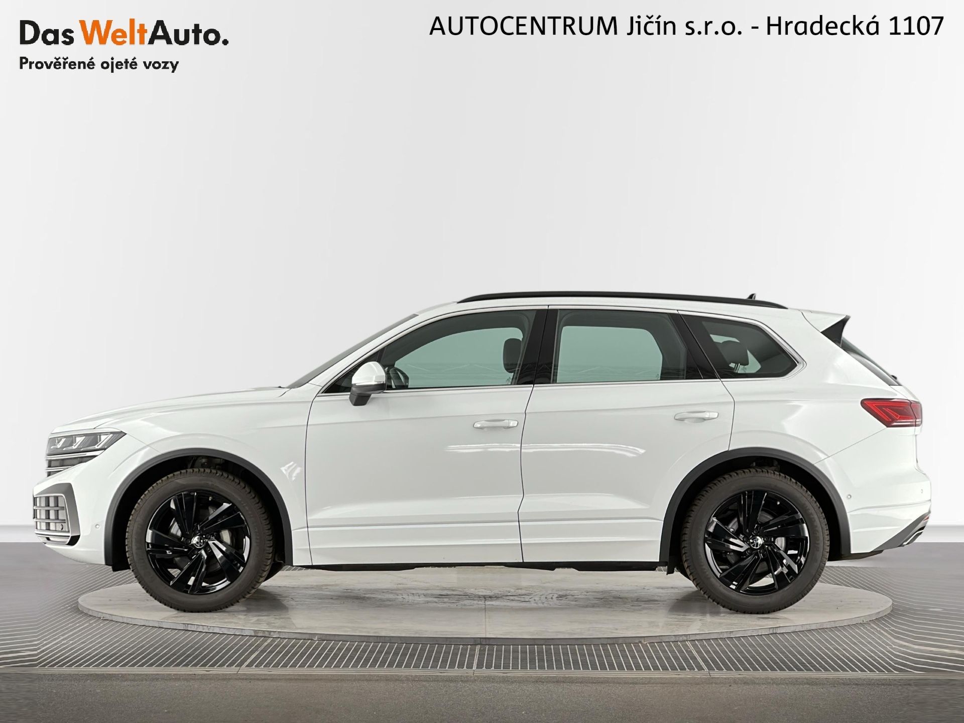 Volkswagen Touareg, Elegance 3.0 TDI 210kW 4Motion - fotka 3