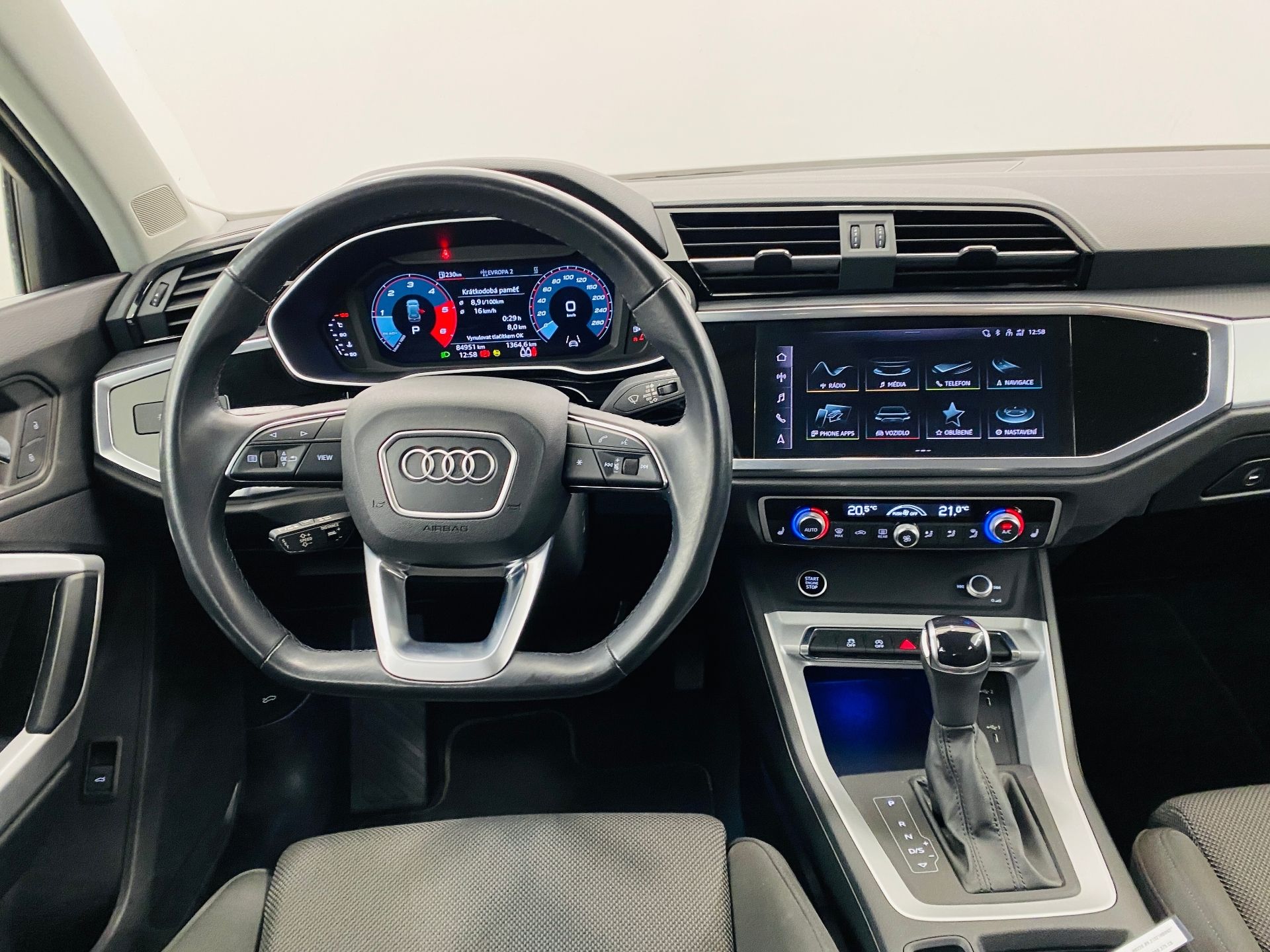 Audi Q3, S-LINE 35 TDI 110 KW - fotka 6