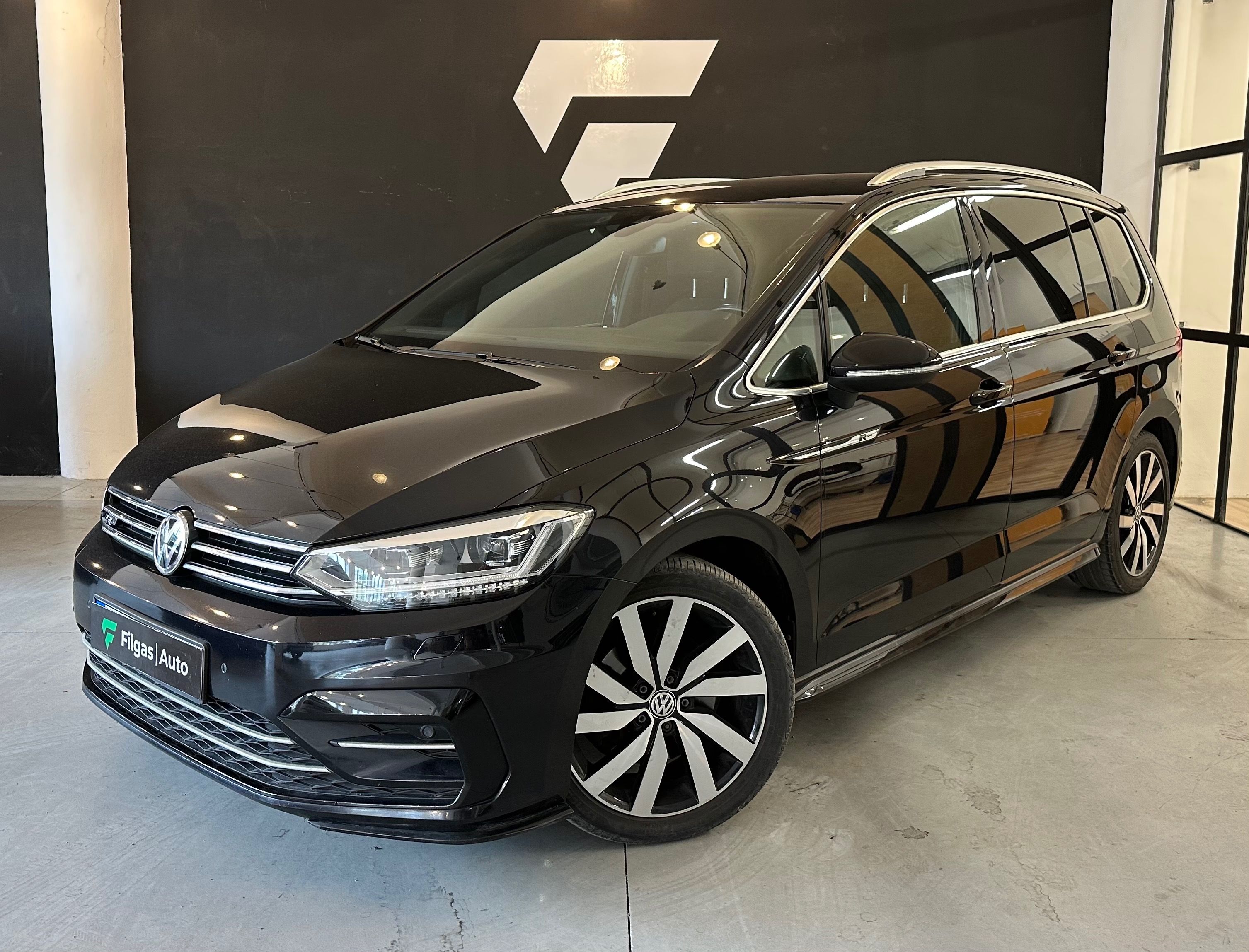 Volkswagen Touran, R-LINE 2.0TDI 110KW DSG WEBAST