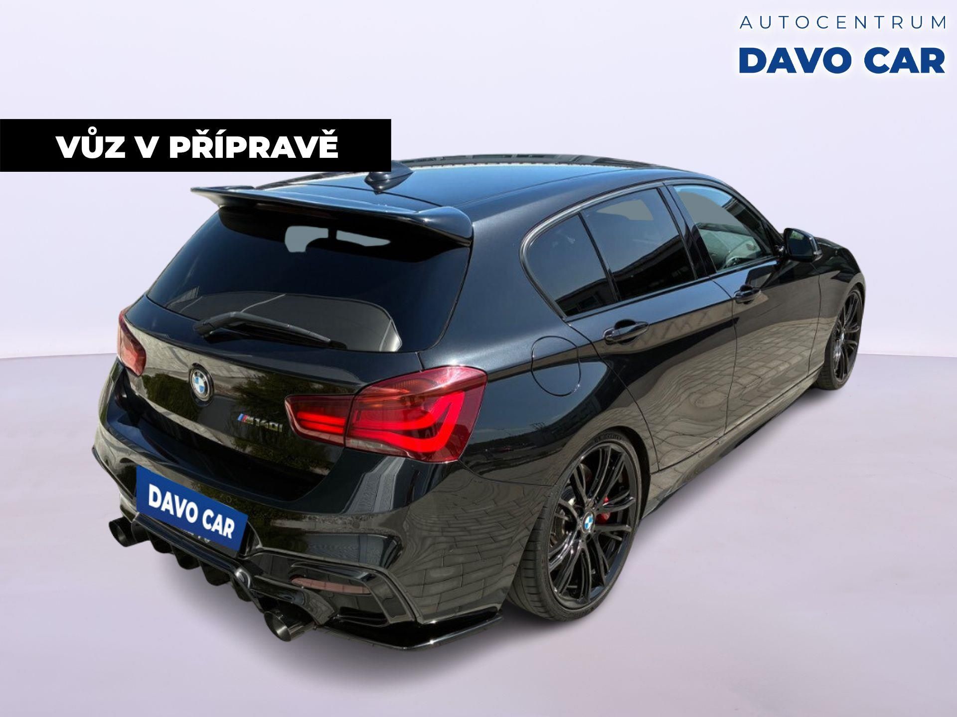 BMW Řada 1, 3,0 M140i 250kW xDrive CZ - fotka 3
