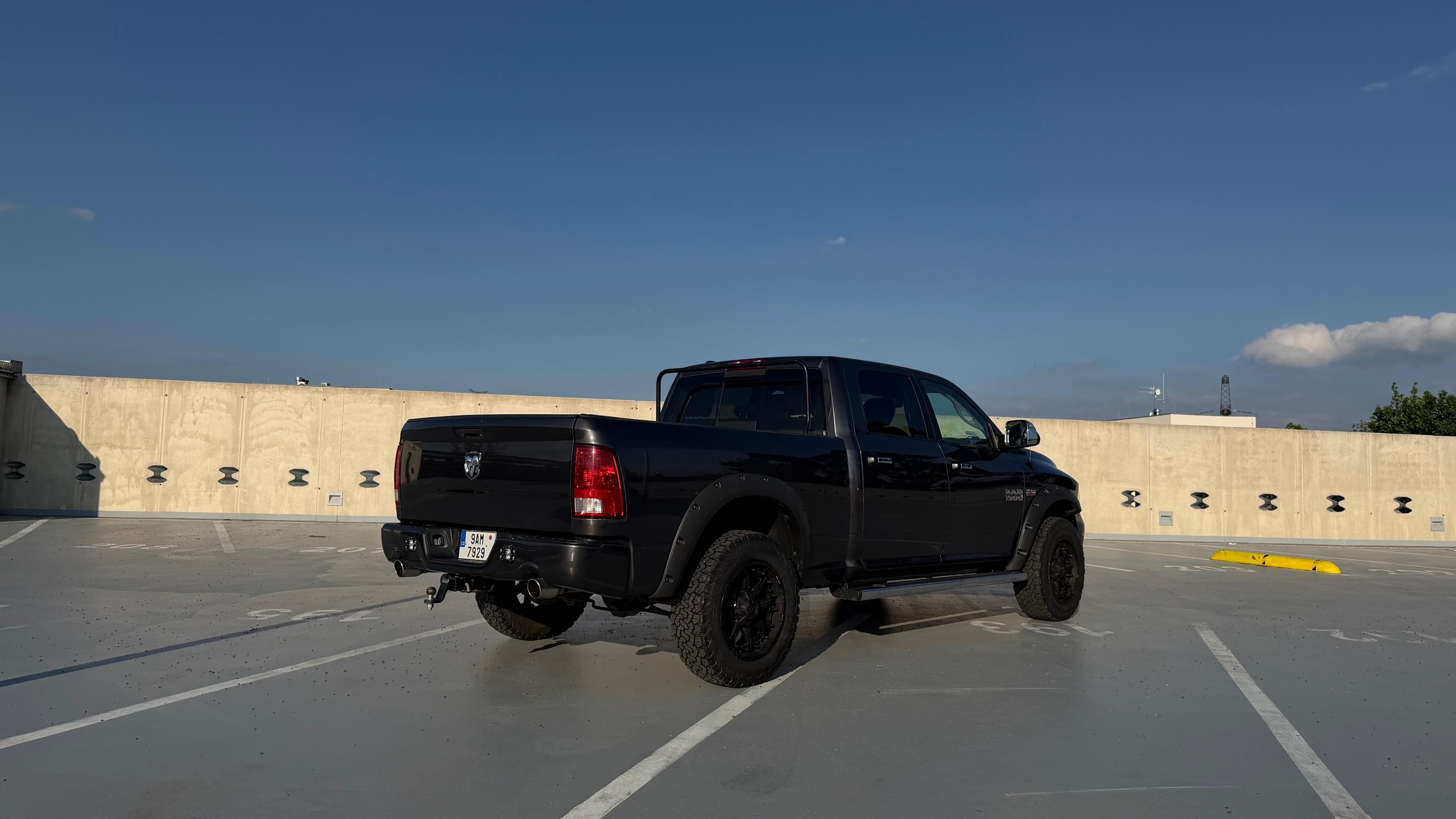 Dodge Ram, V8 5.7l HEMI - fotka 4