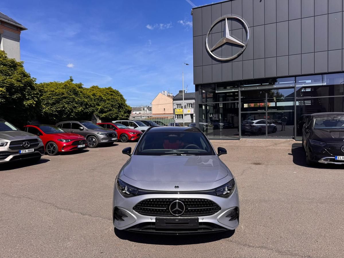 Mercedes-Benz CLA, 200 Shooting Brake - fotka 2