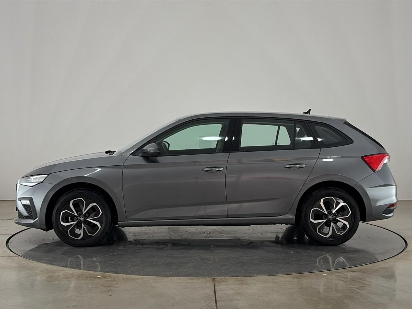 Škoda Scala, 1.0 TSI / 70 kW Selection - fotka 3
