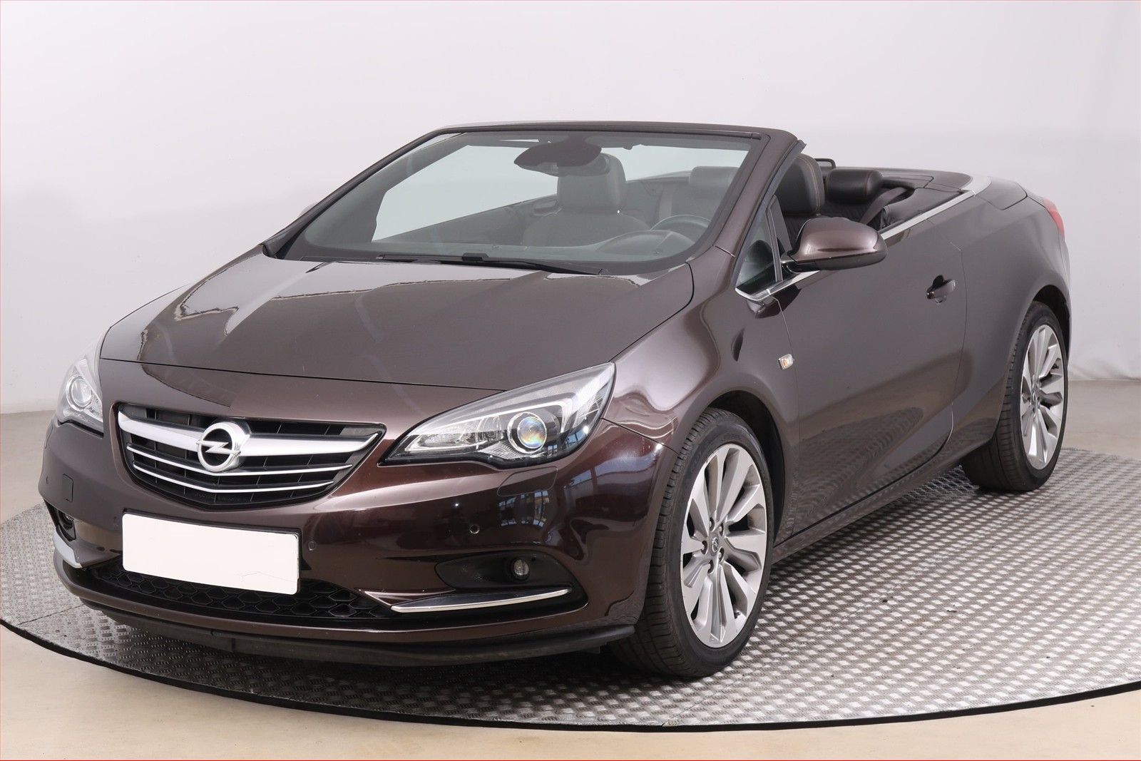 Opel Cascada, 1.6 SIDI Turbo, Navi - fotka 2