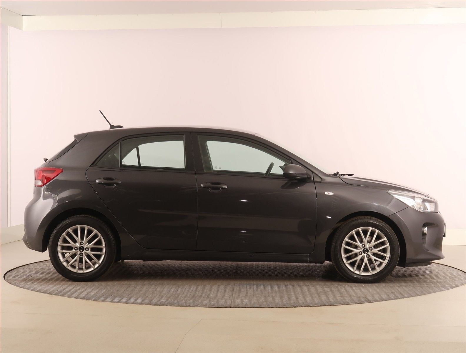Kia Rio, 1.0 T-GDI, Serv.kniha - fotka 6