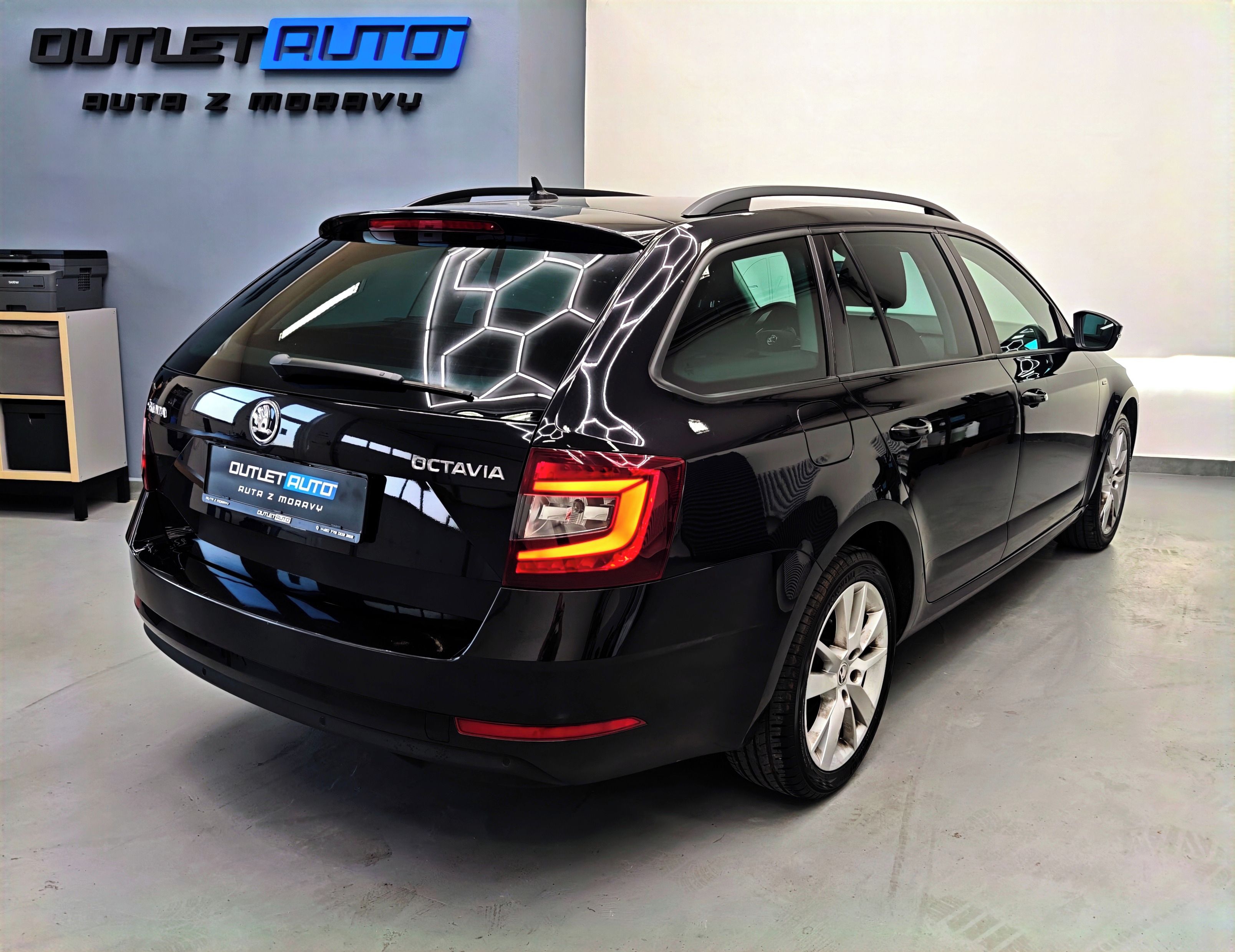 Škoda Octavia, 1.5 TSI 110KW,CLEVER,LED,KAMER - fotka 4