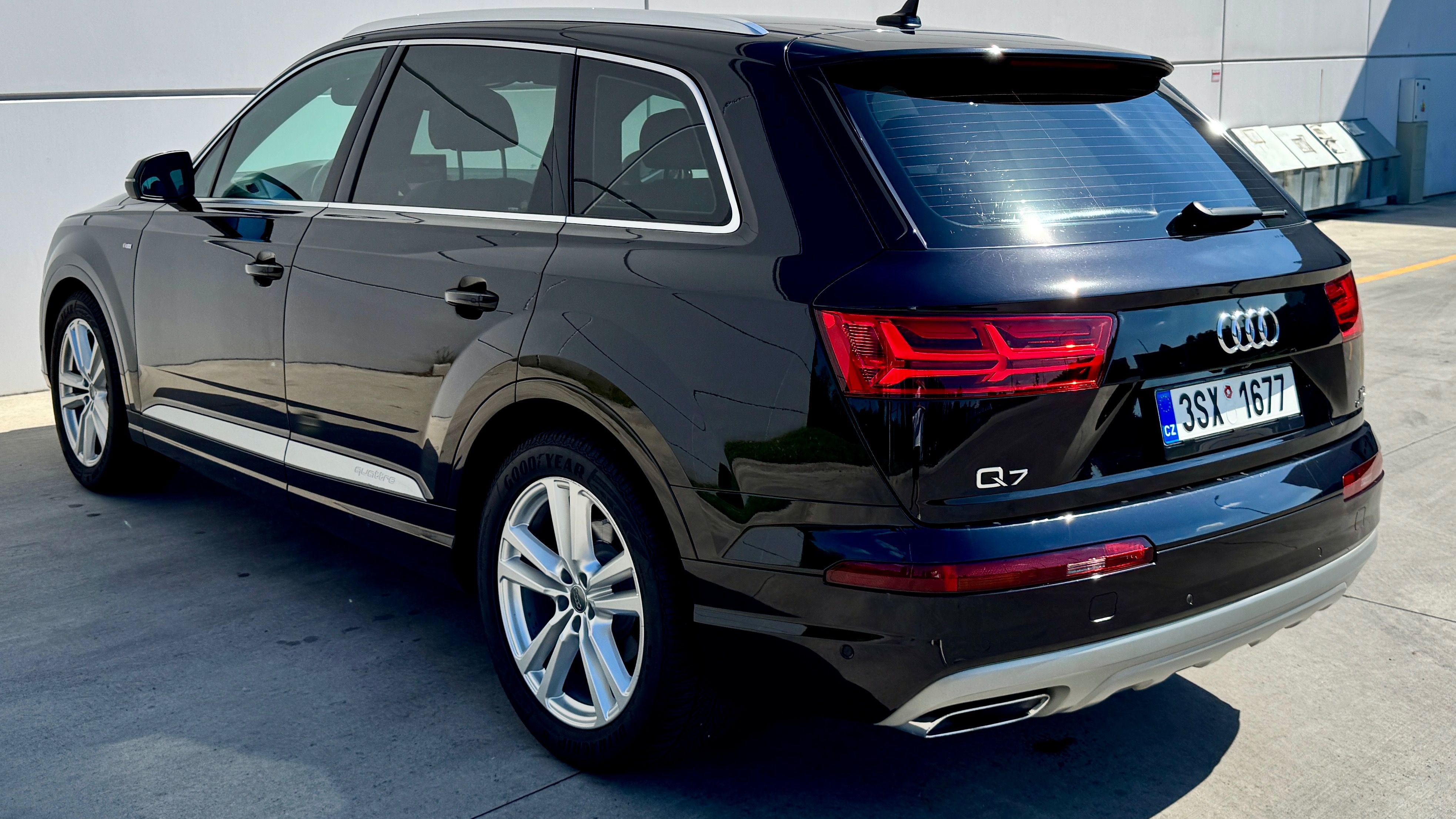 Audi Q7, 3.0 TDI Quattro - fotka 5