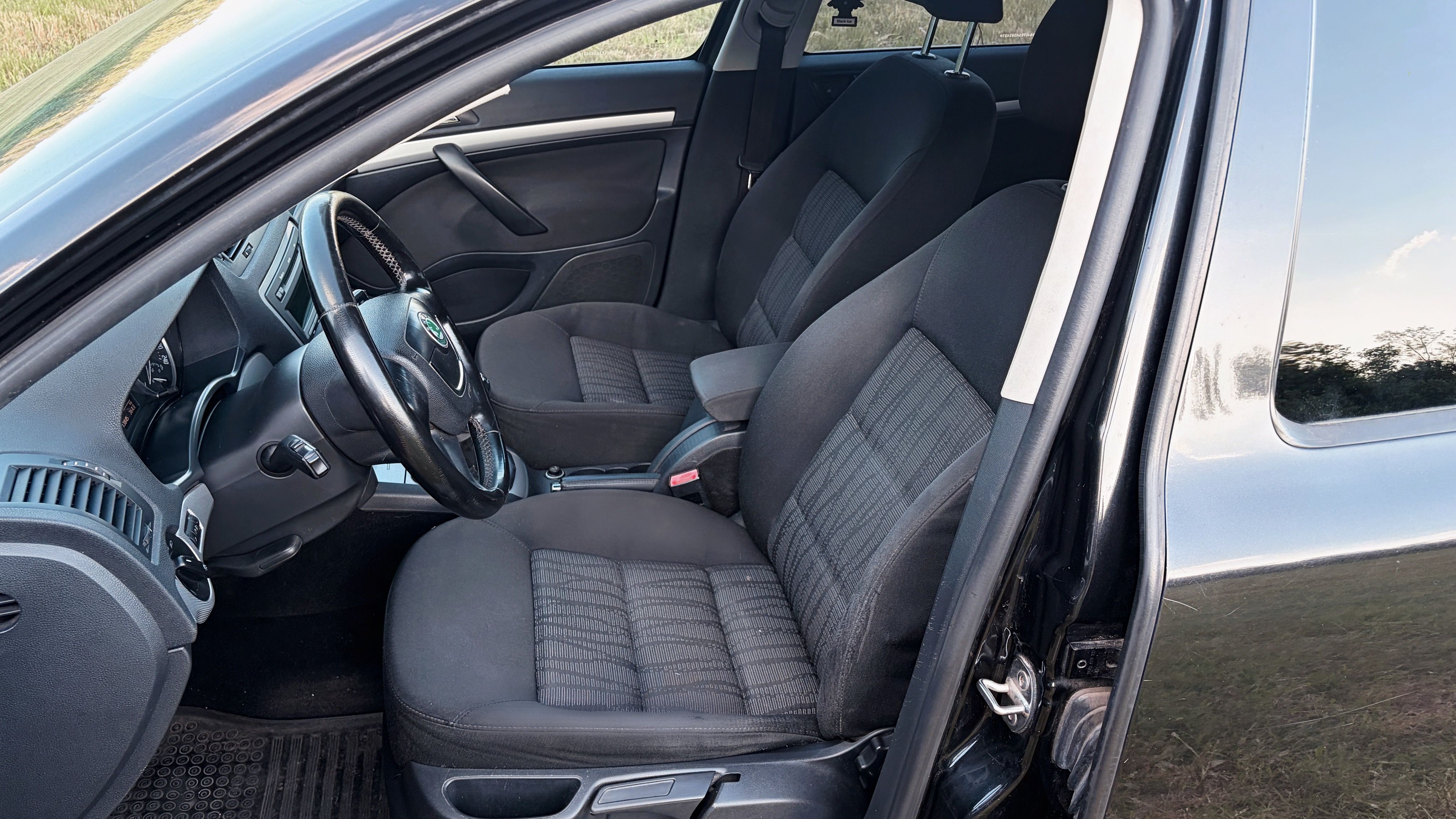Škoda Octavia, Škoda Octavia 1.4 tsi Elegance - fotka 5
