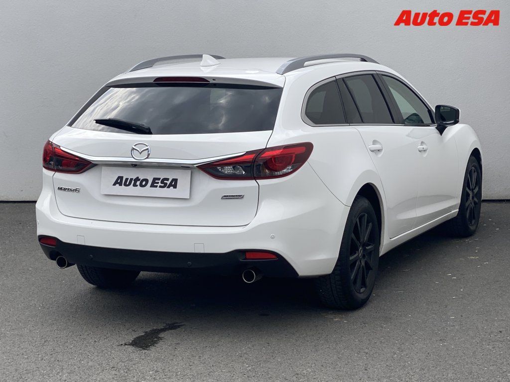 Mazda 6, 2.0 - fotka 4