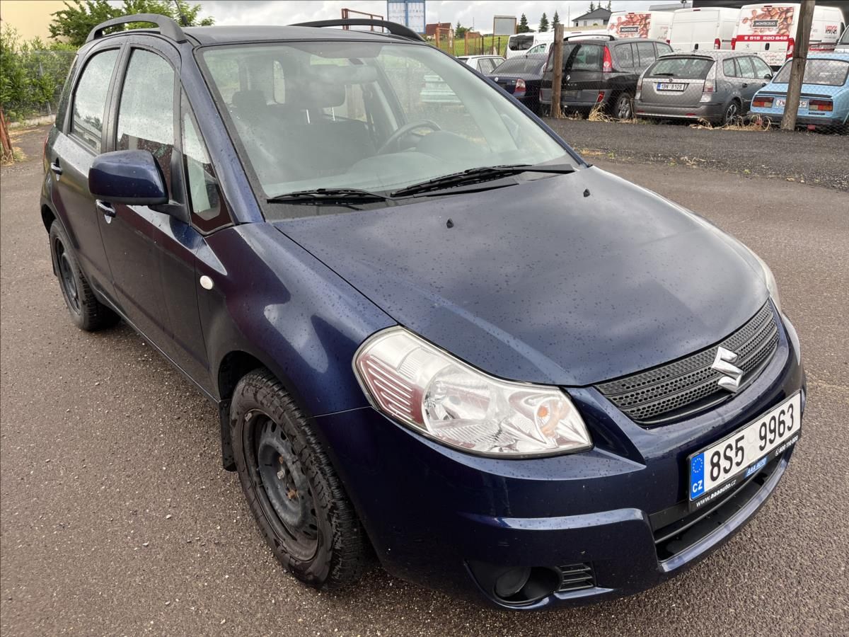 Suzuki SX4, 1,6 i KLIMA SERVIS 2x KOLA - fotka 3