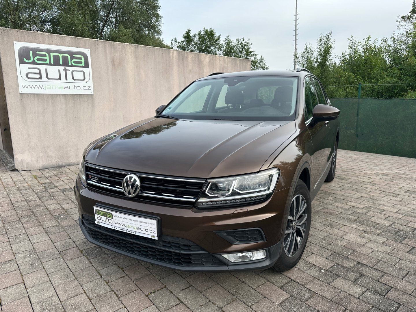 Volkswagen Tiguan, 2,0TDI 110kW DSG 4x4 TAŽNÉ LED - fotka 2