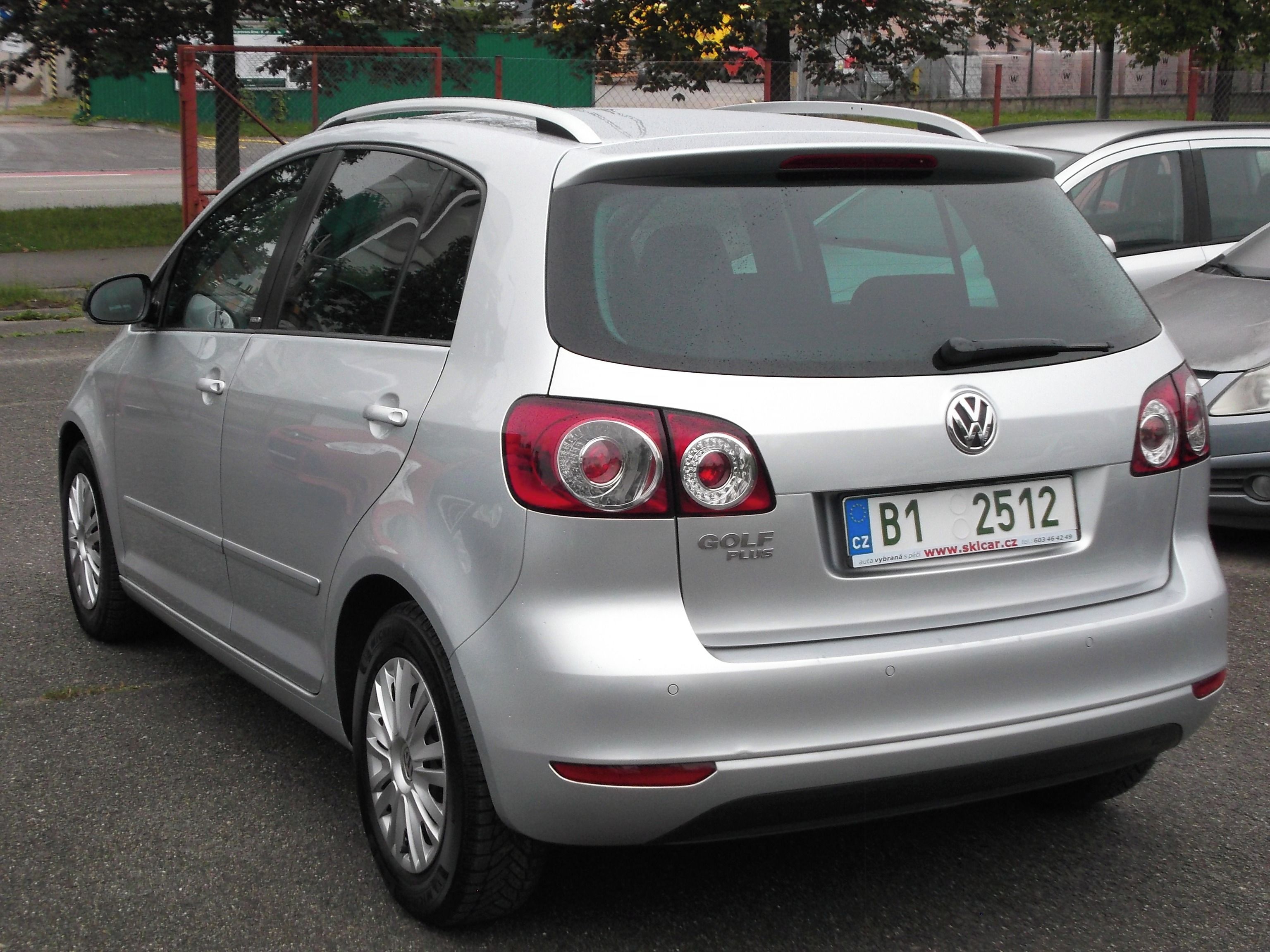 Volkswagen Golf Plus, 1,4 16V STYLE,vyhř.se,PDC,temp - fotka 5