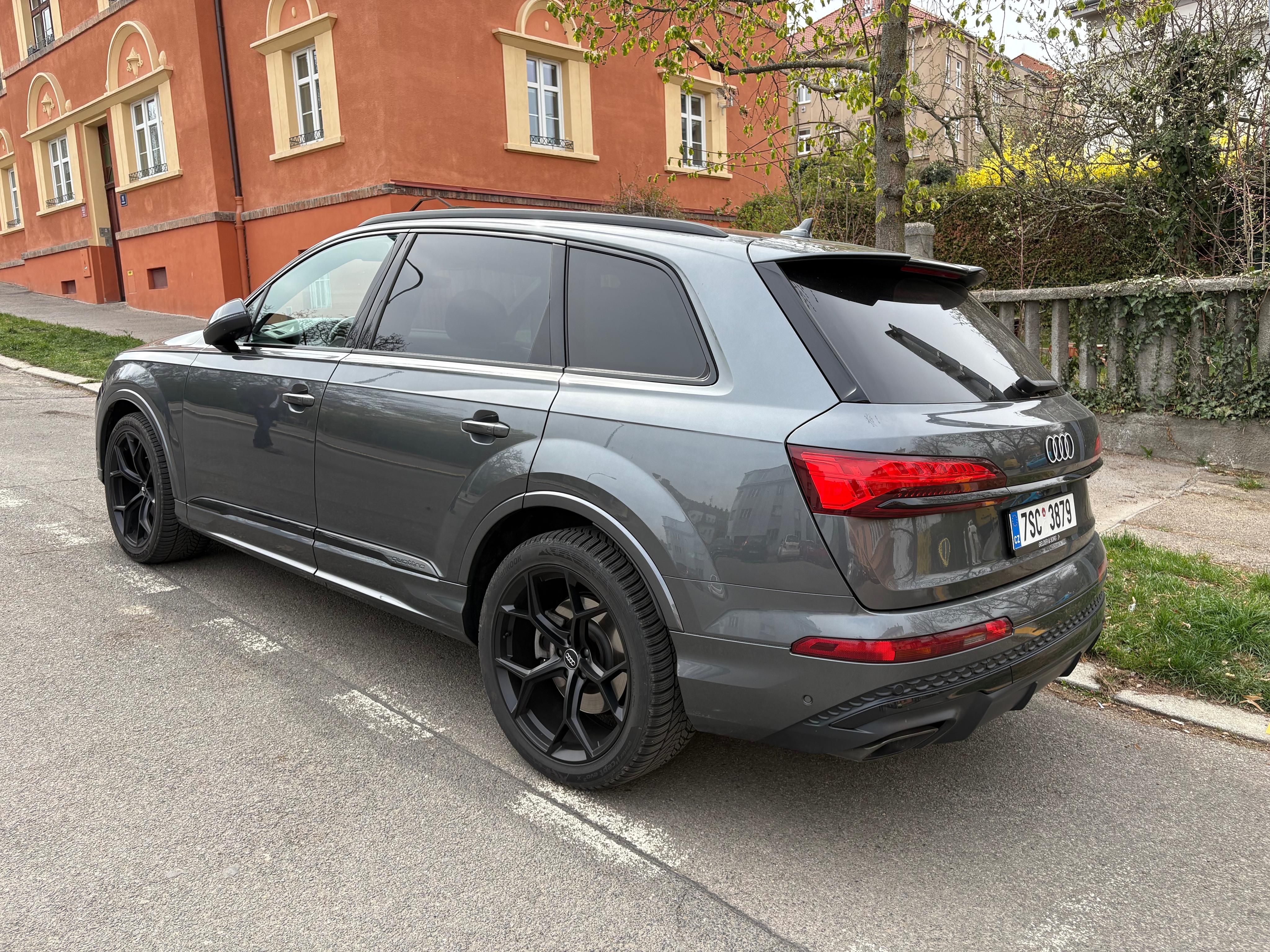 Audi Q7, Audi Q7 facelift 2025, 7 míst - fotka 2