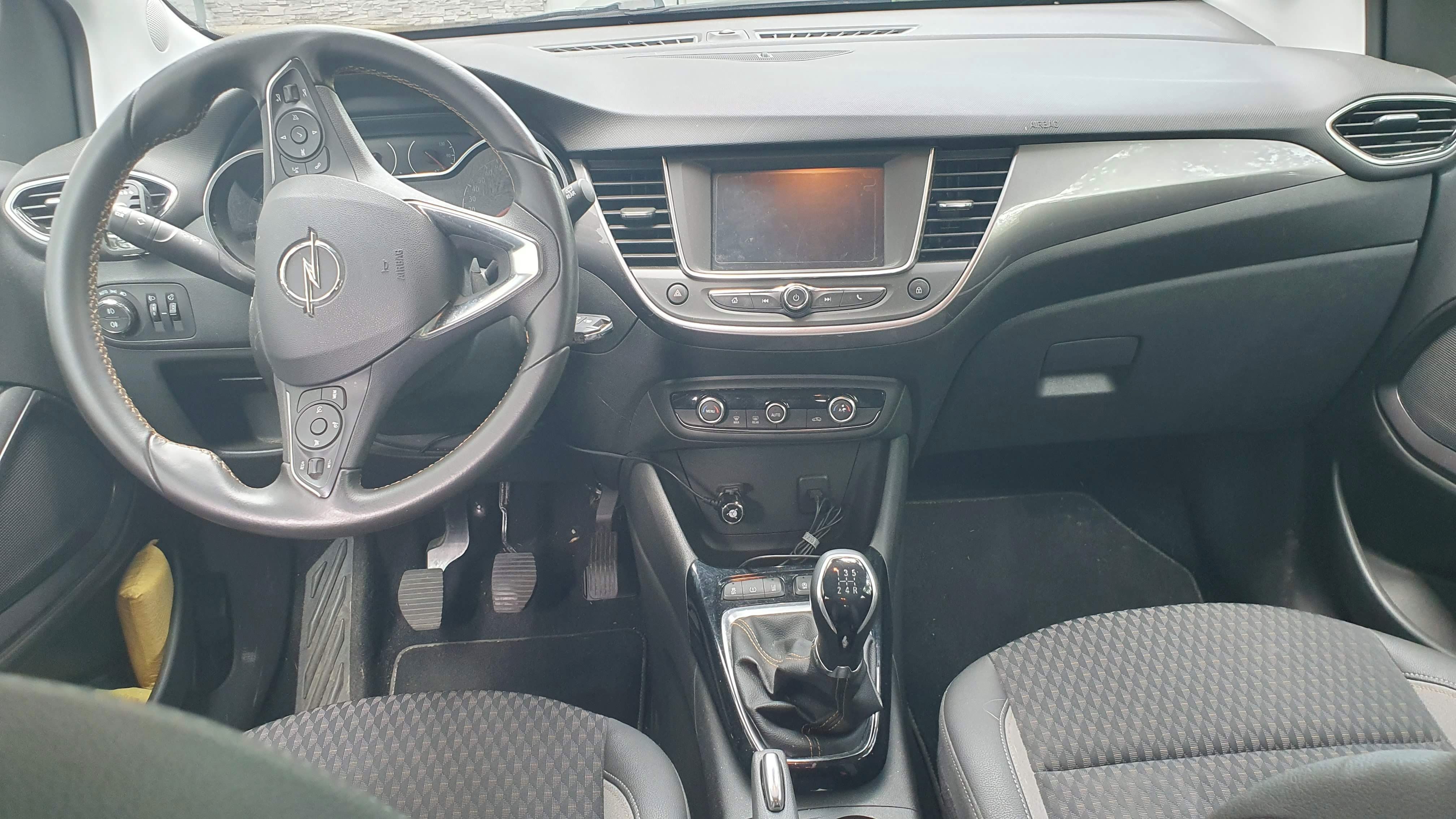 Opel Crossland X, Opel Crossland X - fotka 5