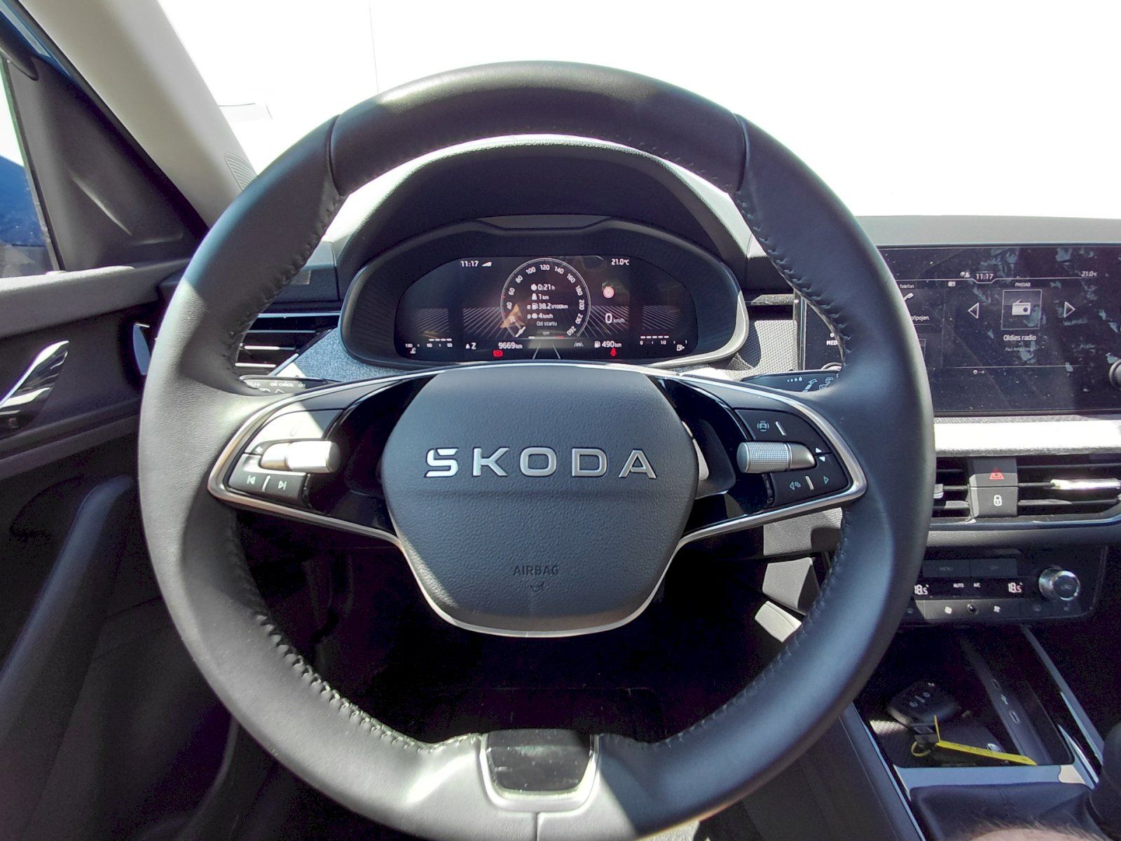 Škoda Scala, 1.0 TSI 85kW Selection - fotka 5