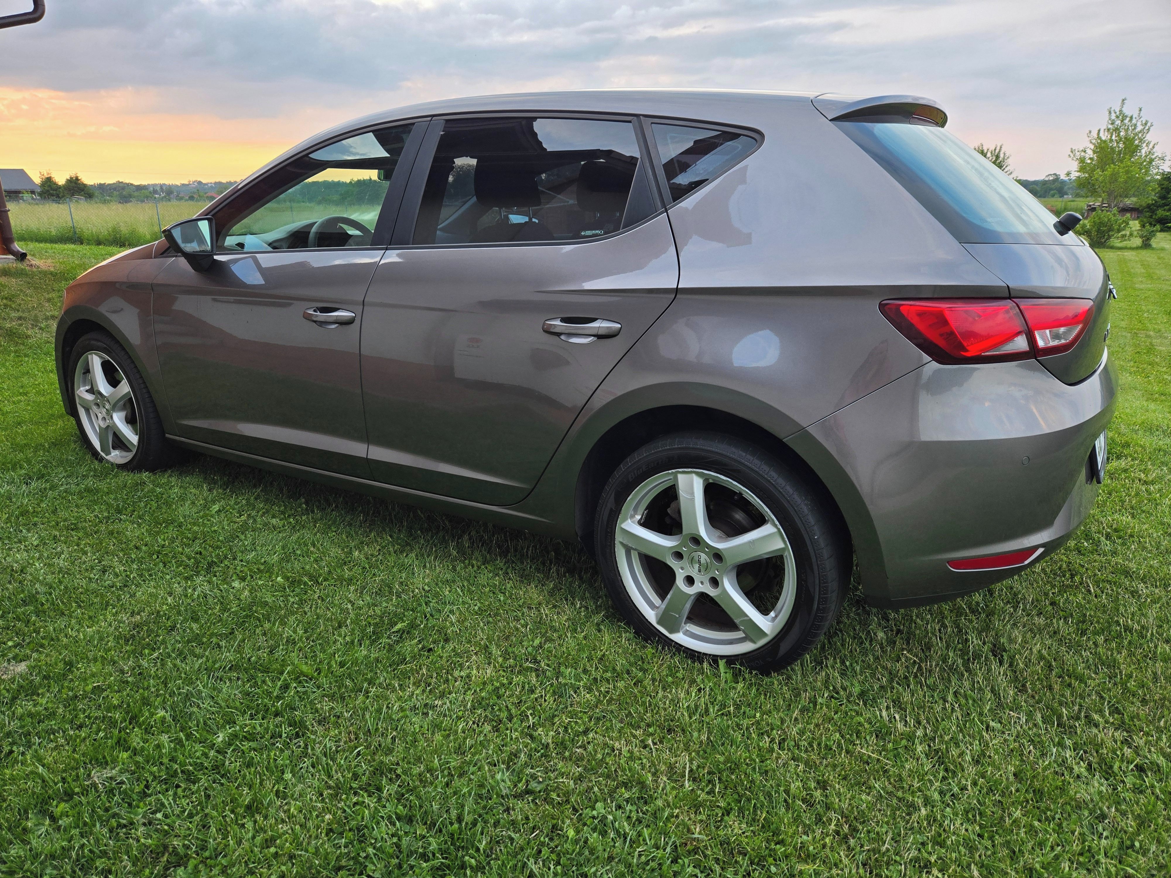 Seat Leon, 1.2 TSI 81kw, nehav., CZ