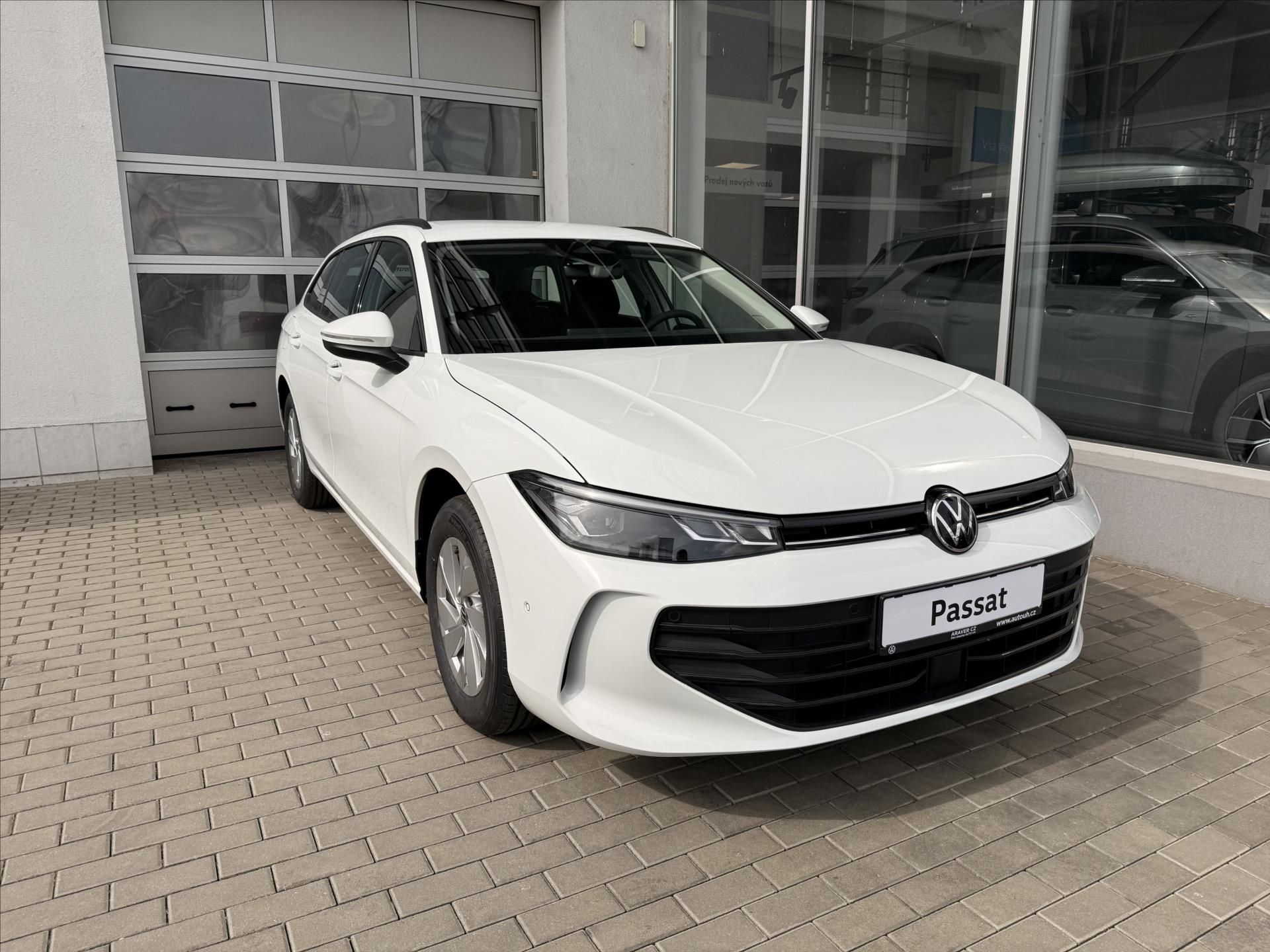 Volkswagen Passat, 1,5 eTSI 110 kW mHEV - fotka 3
