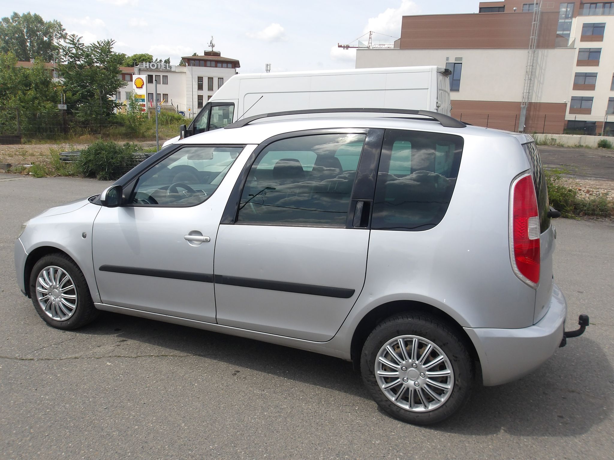 Škoda Roomster, 1,6i AUTOMAT !!! - fotka 3