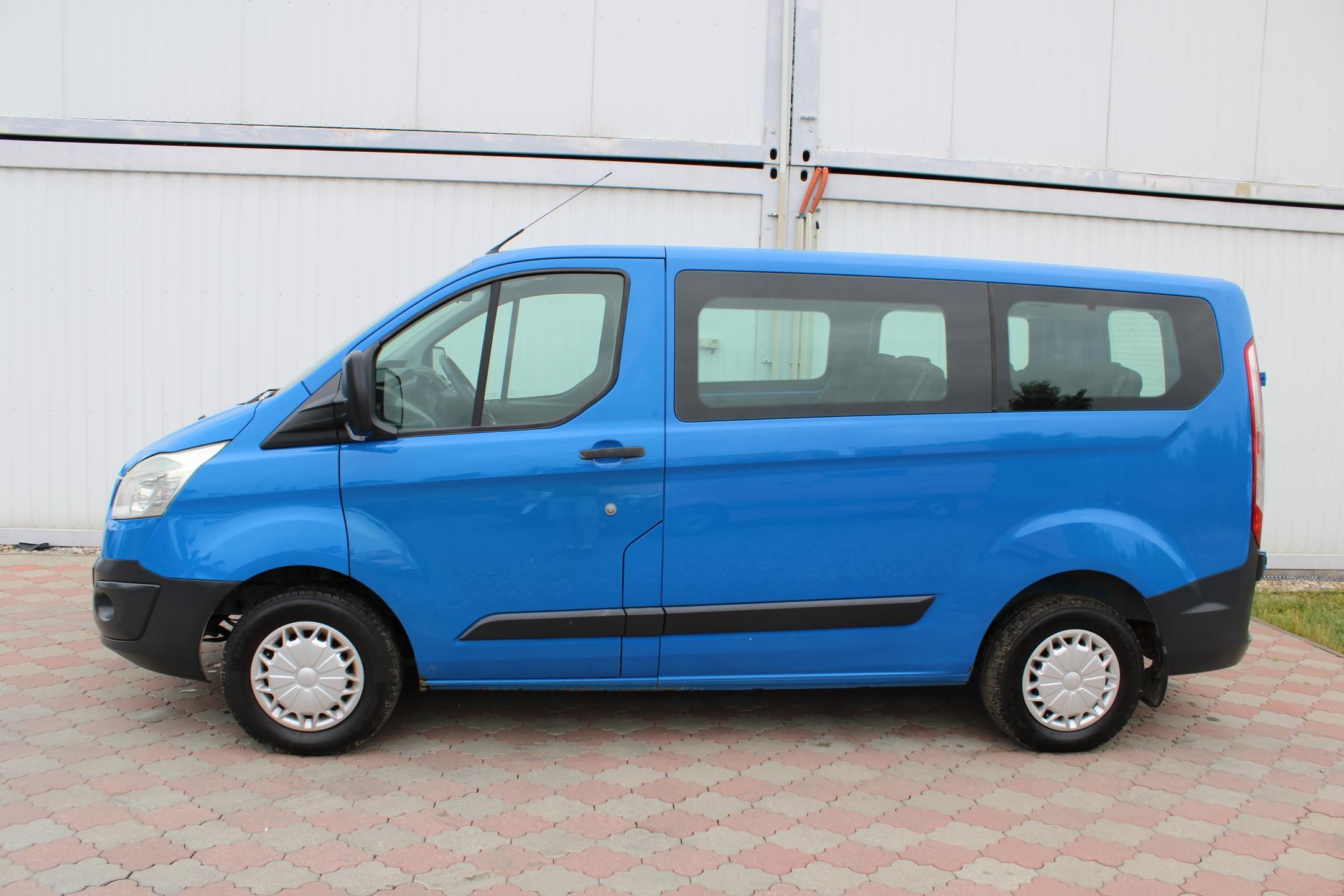Ford Transit Custom, 310 2,2TDCI 9míst L1H1+klima - fotka 6