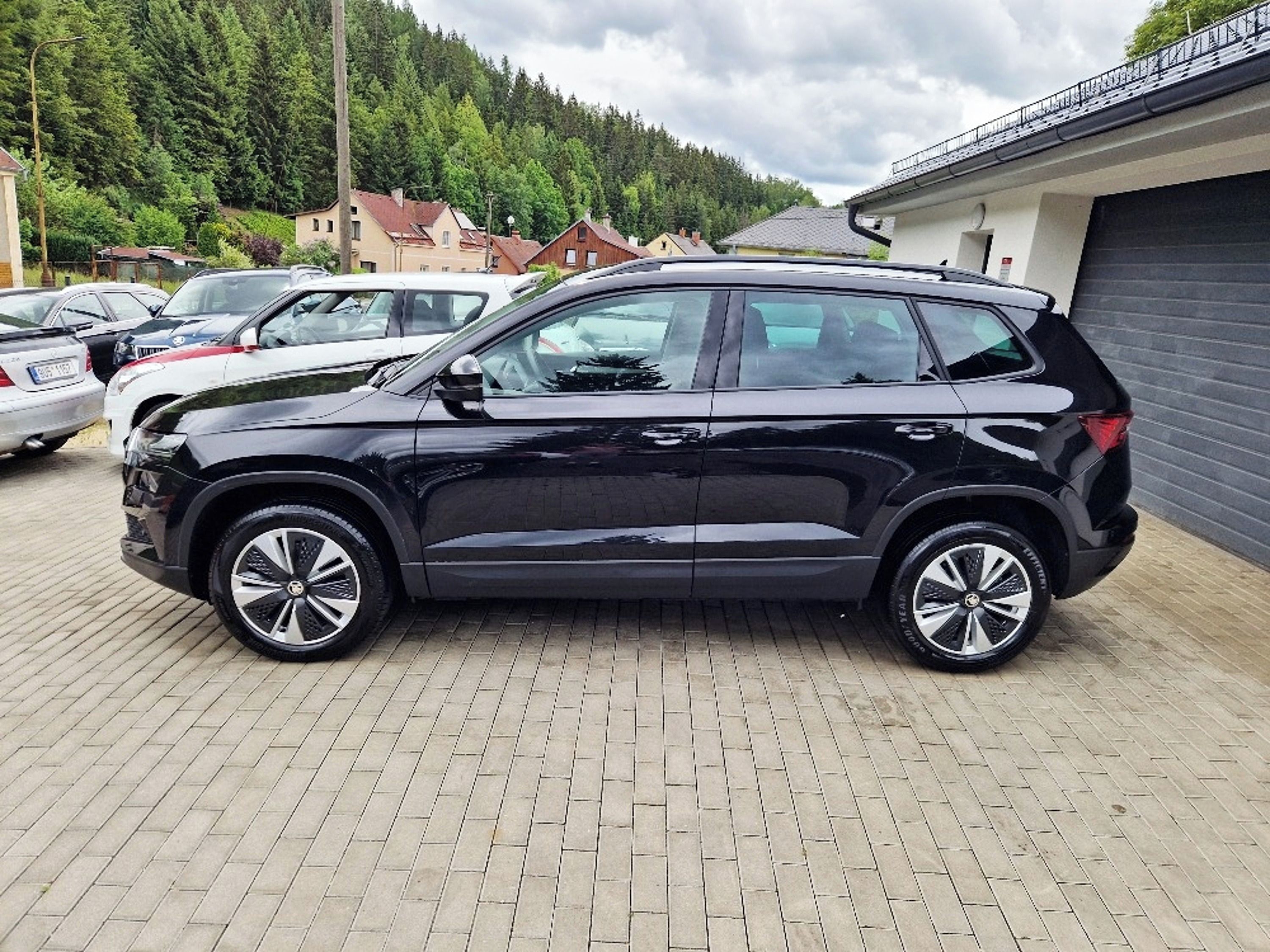 Škoda Karoq, 1.5 TSi (110 kW), DSG, LED - fotka 5