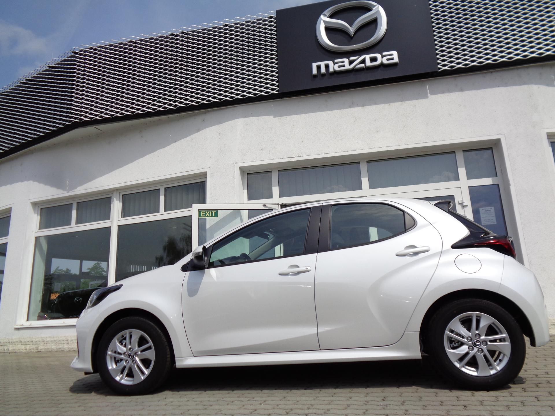 Mazda 2 Hybrid, 1,5 AT Center-line, AKCE! - fotka 3