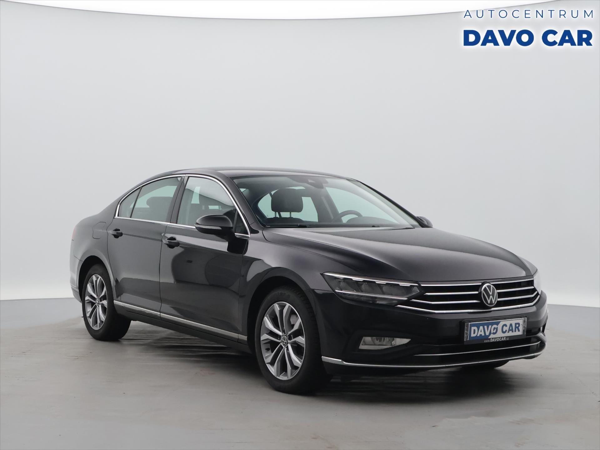 Volkswagen Passat, 2,0 TDI Elegance Aut.Klima CZ