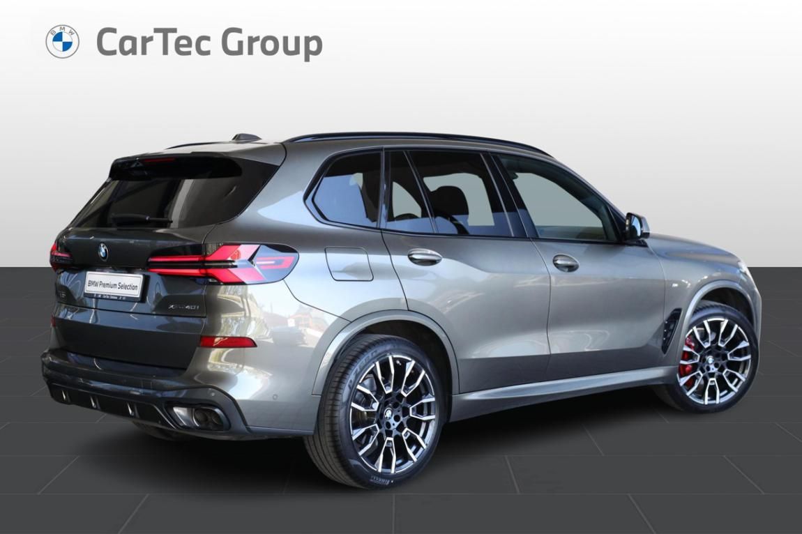 BMW X5, xDrive40i - fotka 3