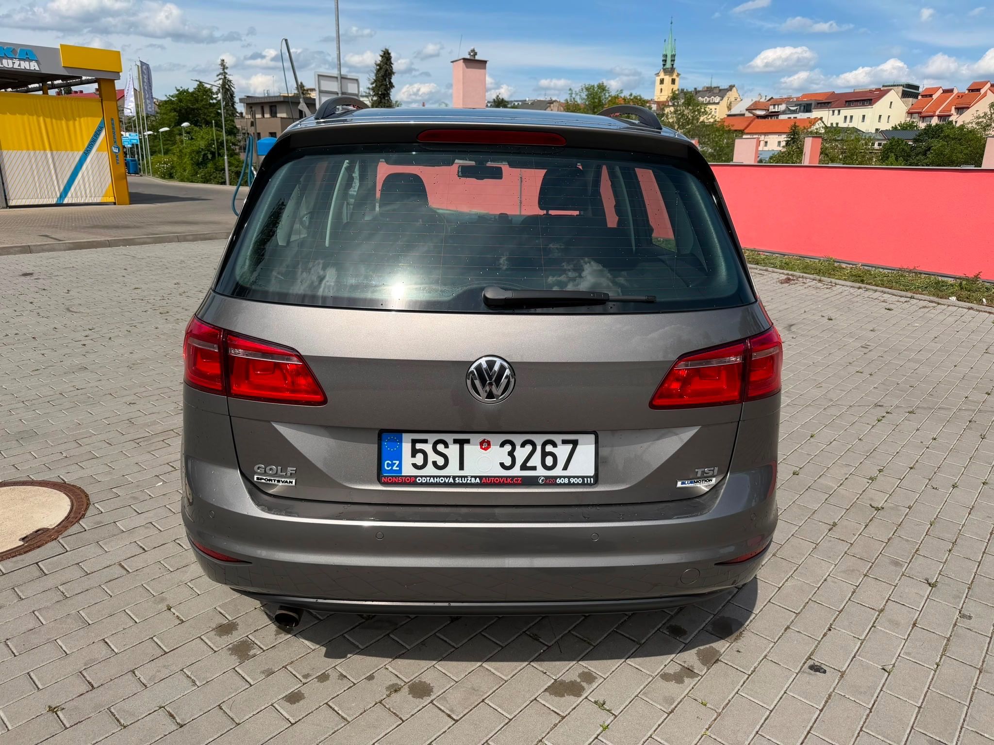 Volkswagen Golf Sportsvan, 1.2 Tsi 81 kw - fotka 3