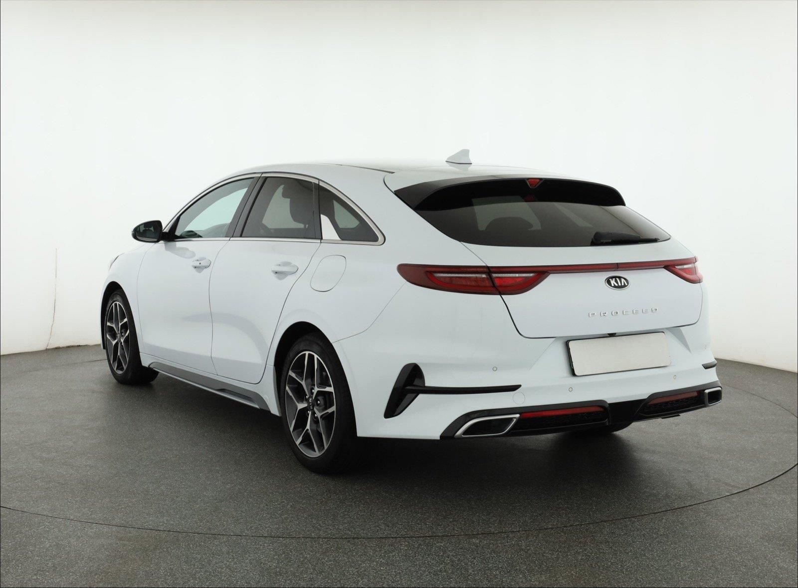 Kia ProCeed, 1.4 T-GDI, GT-Line, Automat - fotka 4