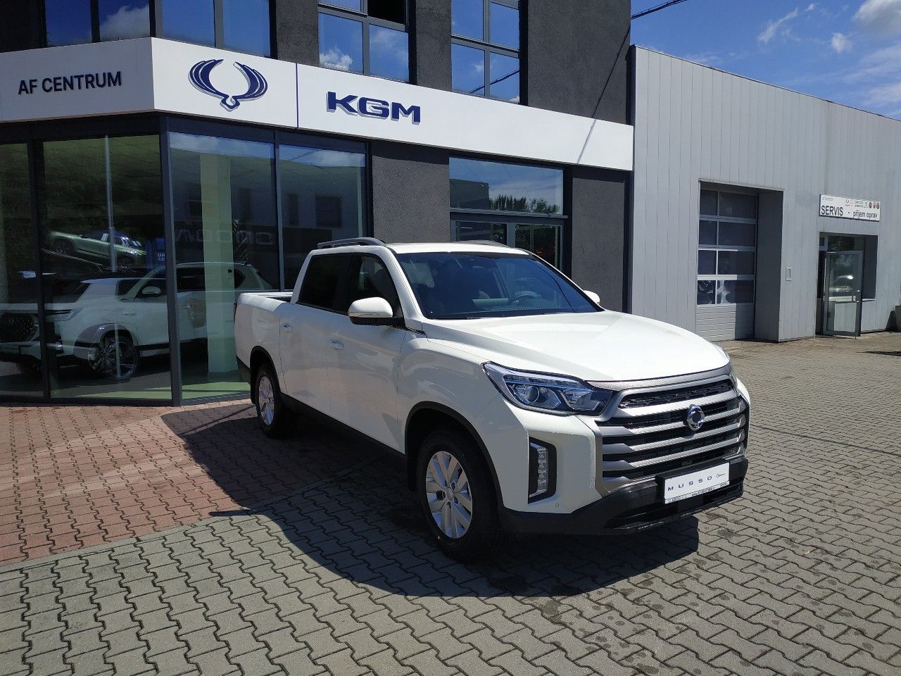 KGM Musso Grand, 2.2XDI, STYLE+ 4WD,AT,SKLADEM - fotka 3