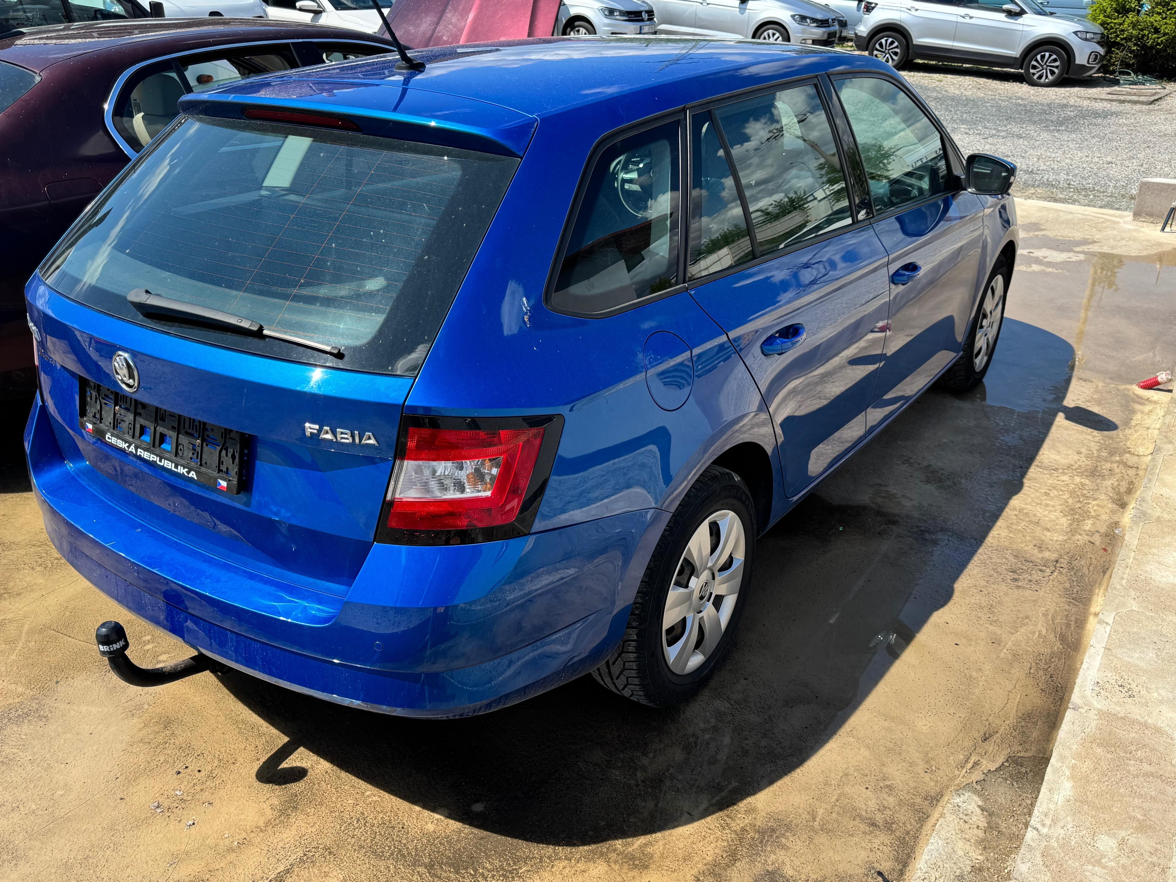 Škoda Fabia, kombi 1.4tdi MOTOR KLEPE - fotka 4
