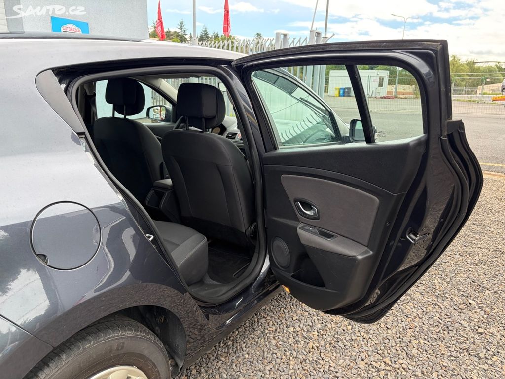 Renault Mégane, 1,6 74kW, PĚKNÝ STAV