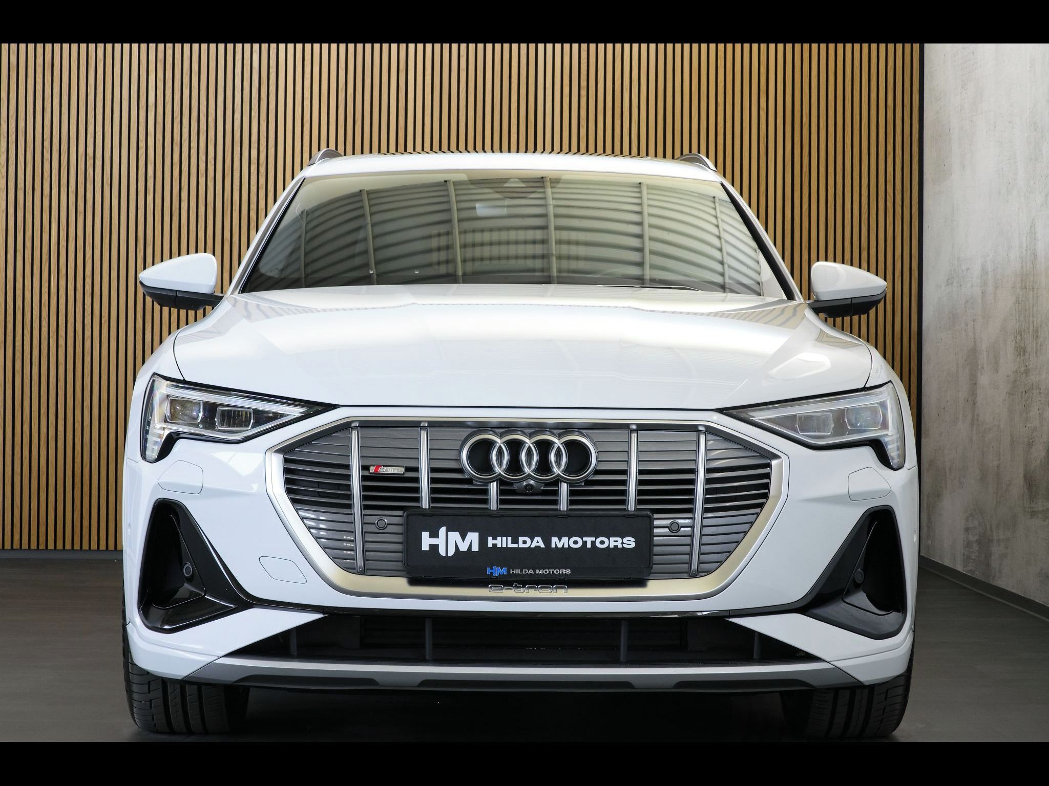 Audi e-tron, 55 300kW Sline B&O Pano ZÁRUKA - fotka 6