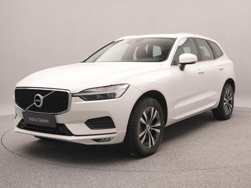 B4 AWD MOMENTUM AUT CZ