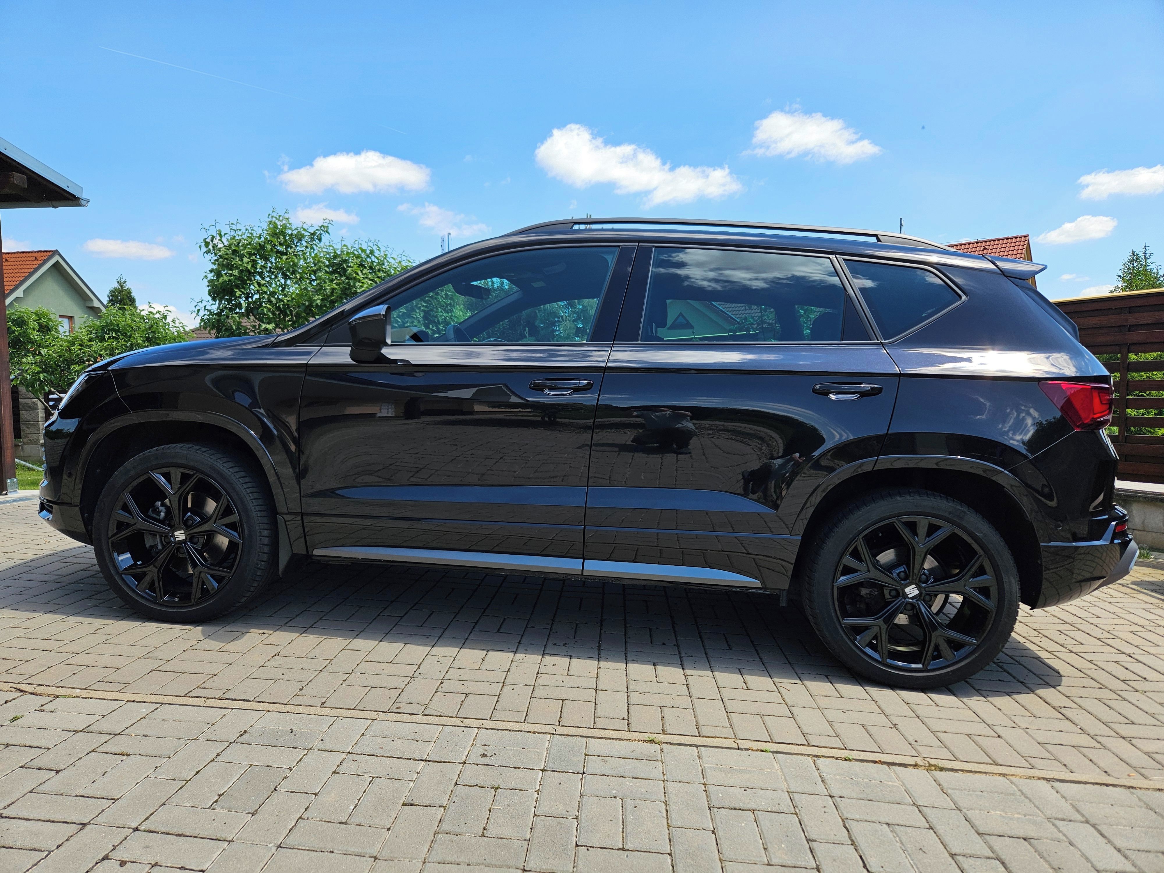 Cupra Ateca, Seat Ateca 2.0TSI 140KW FR - fotka 6