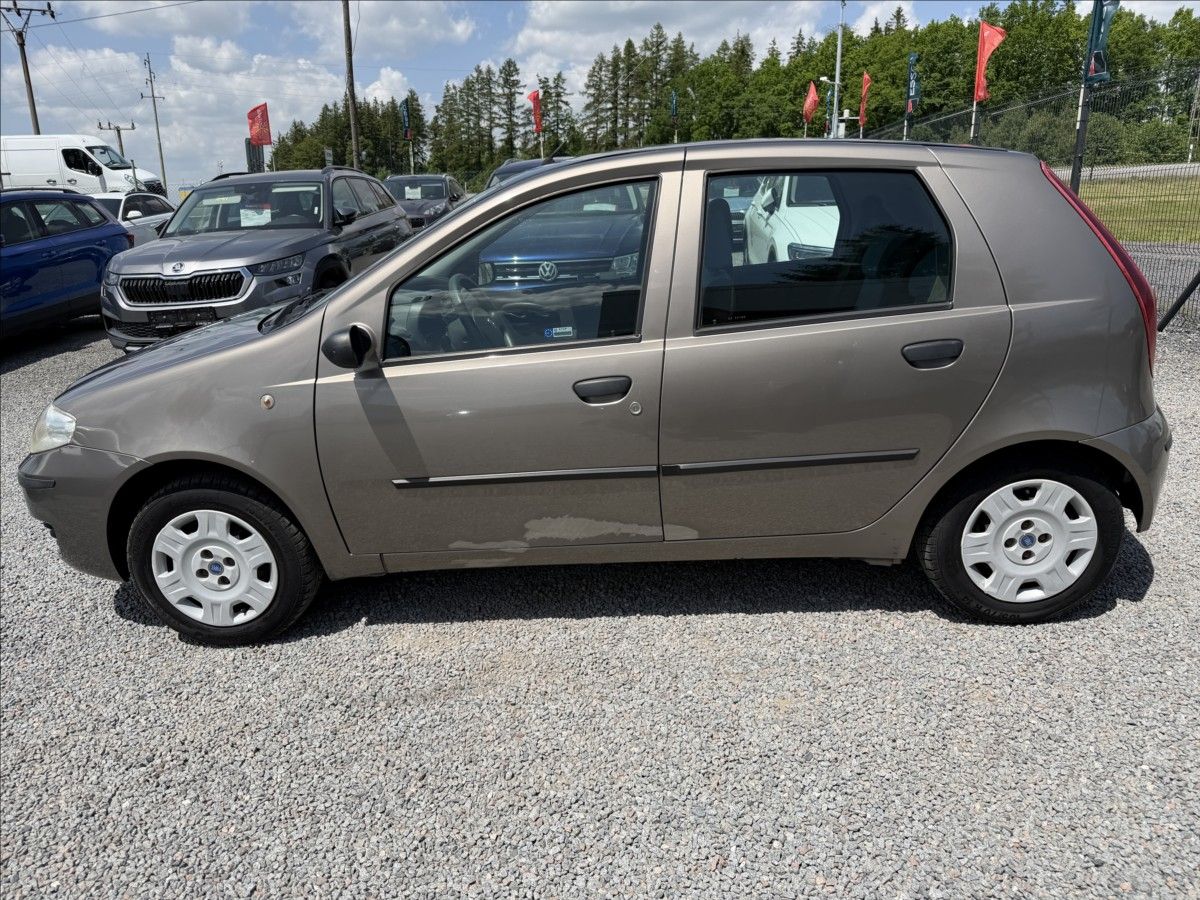 Fiat Punto, 1,2   8v 44 kw - fotka 4