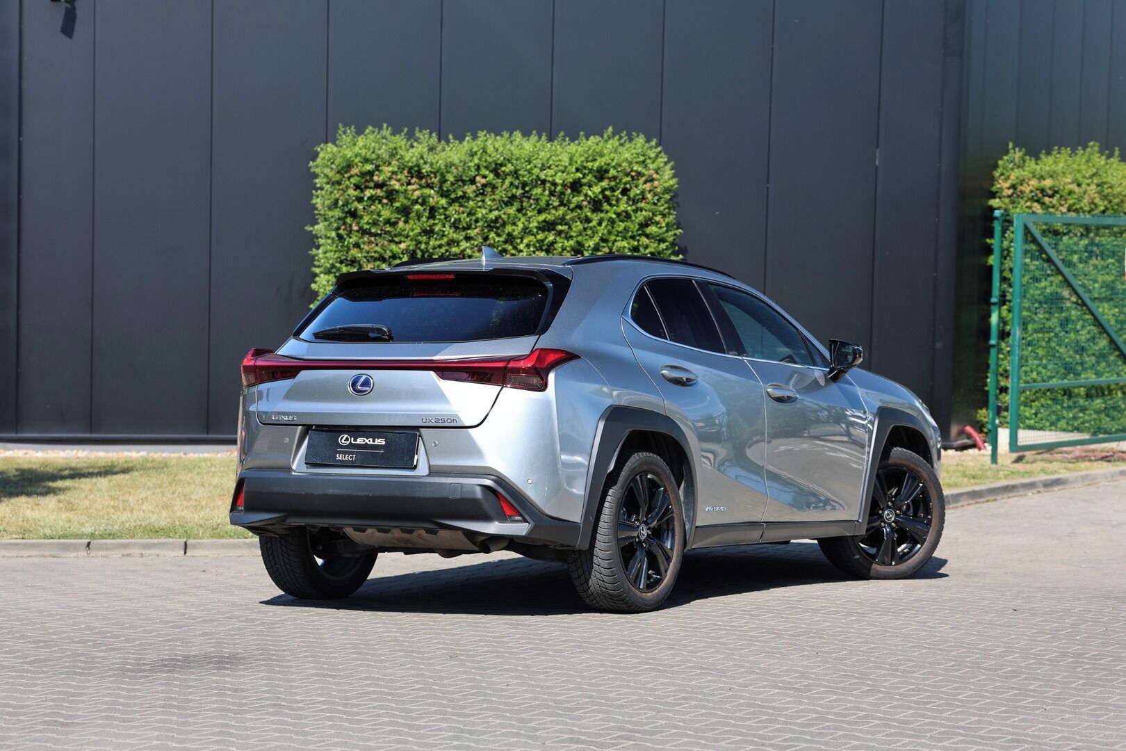 Lexus UX 250h, 250H 2,0 HEV SPECIAL EDITION - fotka 5